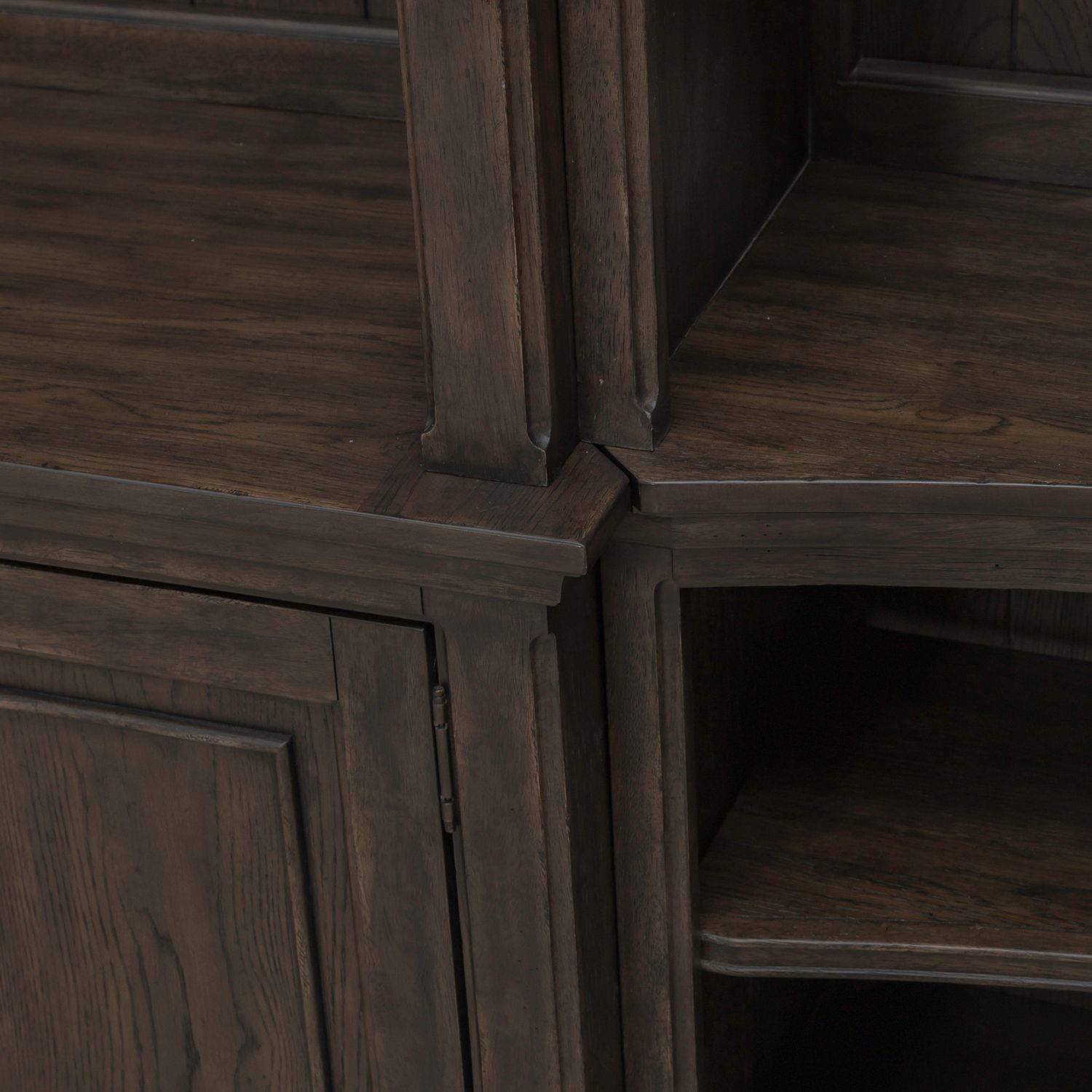 Paradise Valley Wood Entertainment Center w/Piers & 2 Drawers & 2 Doors