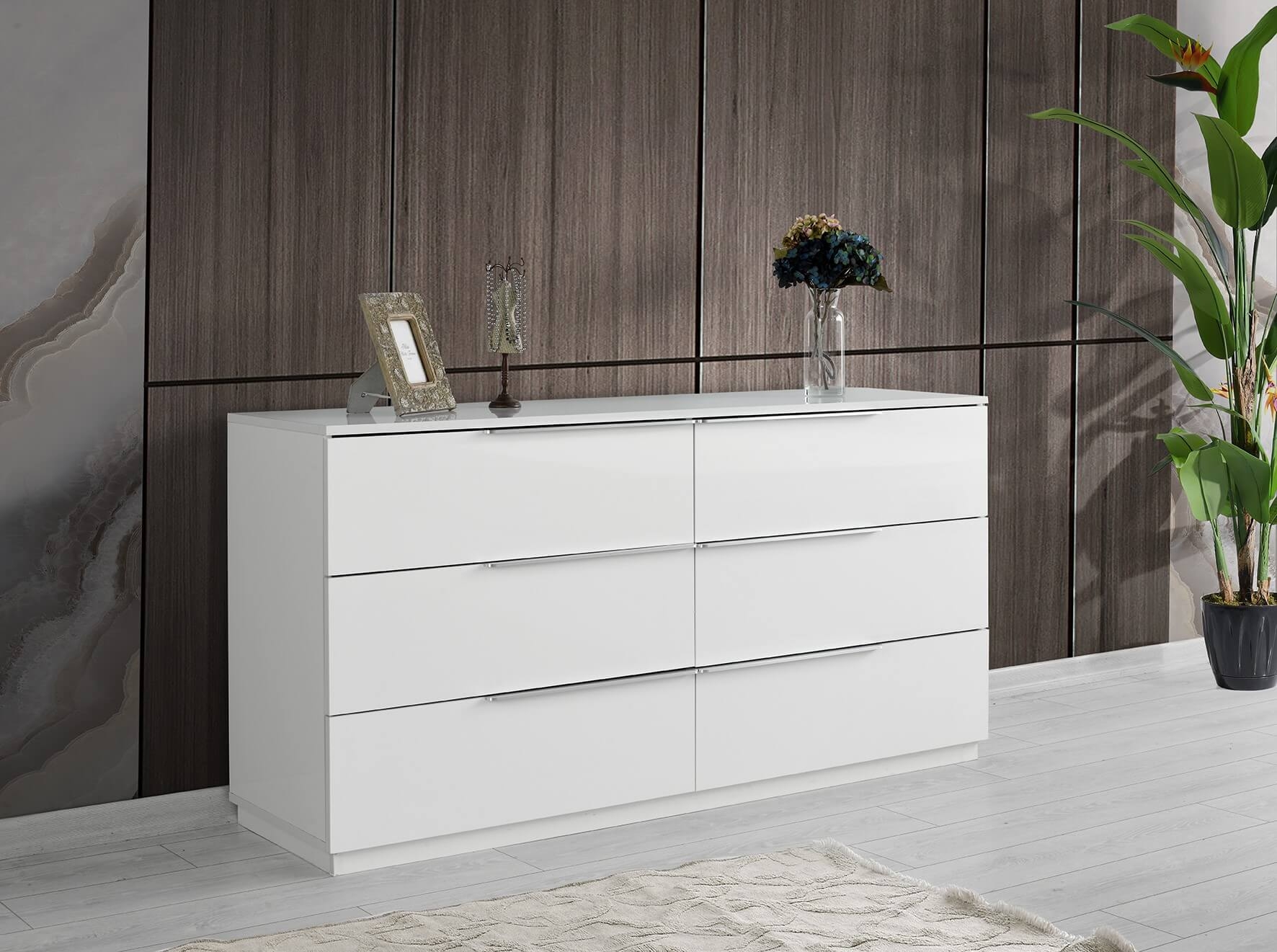 Warsaw Glossy Platform LED Bedroom Set