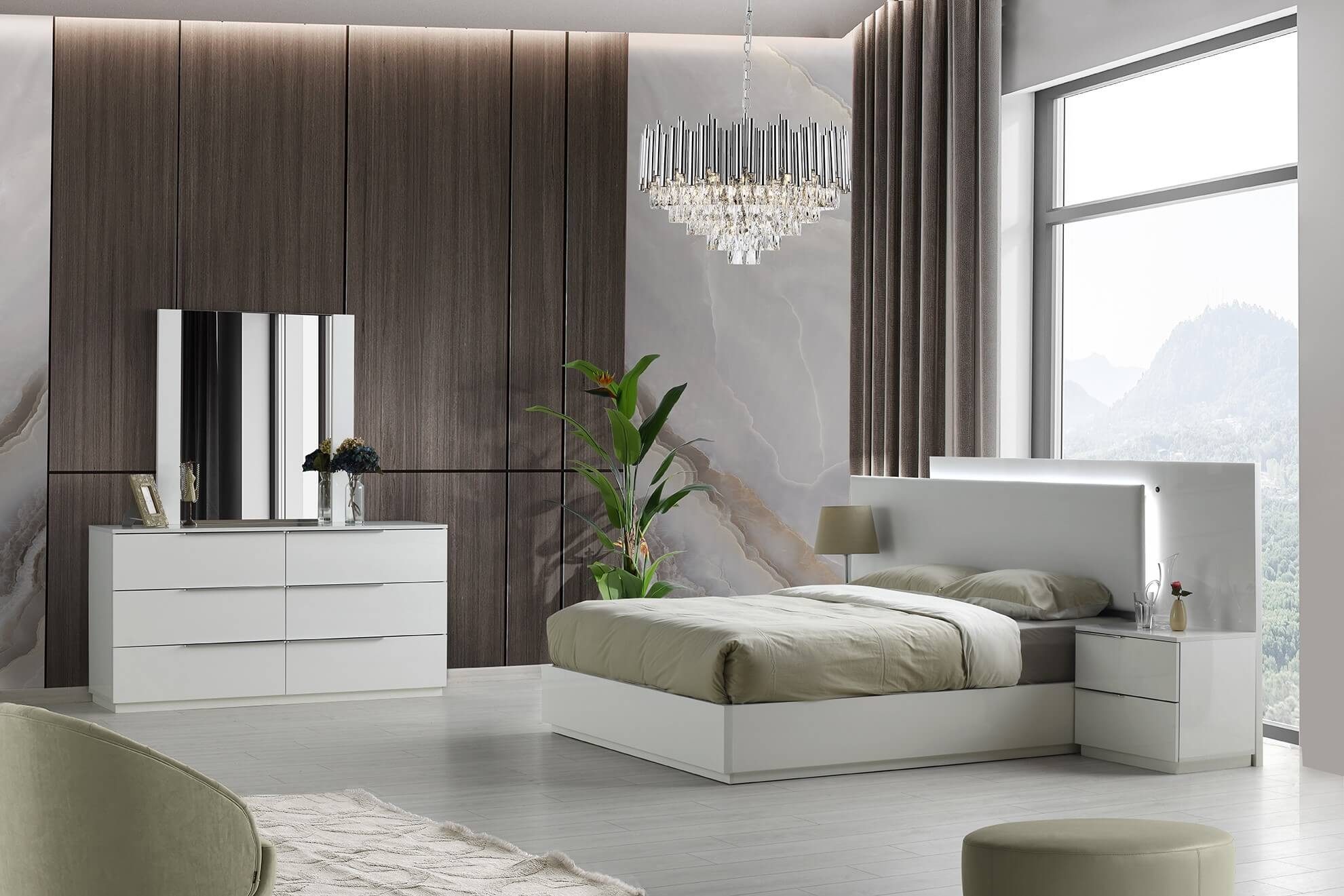 Warsaw Glossy Platform LED Bedroom Set