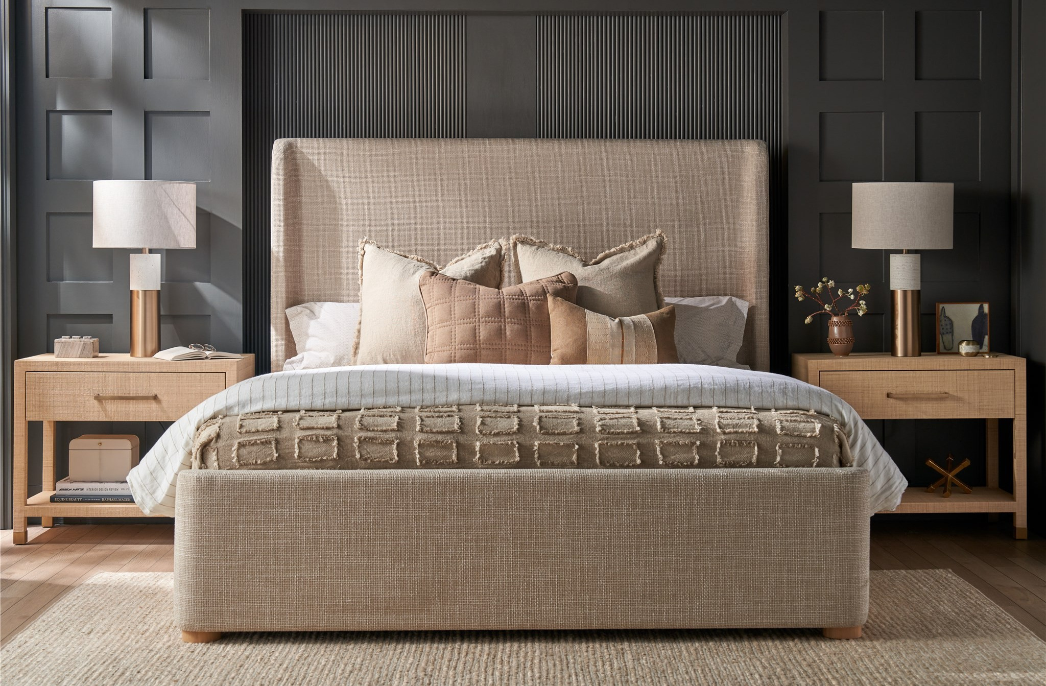 Leah Wood Nightstand w/Drawer