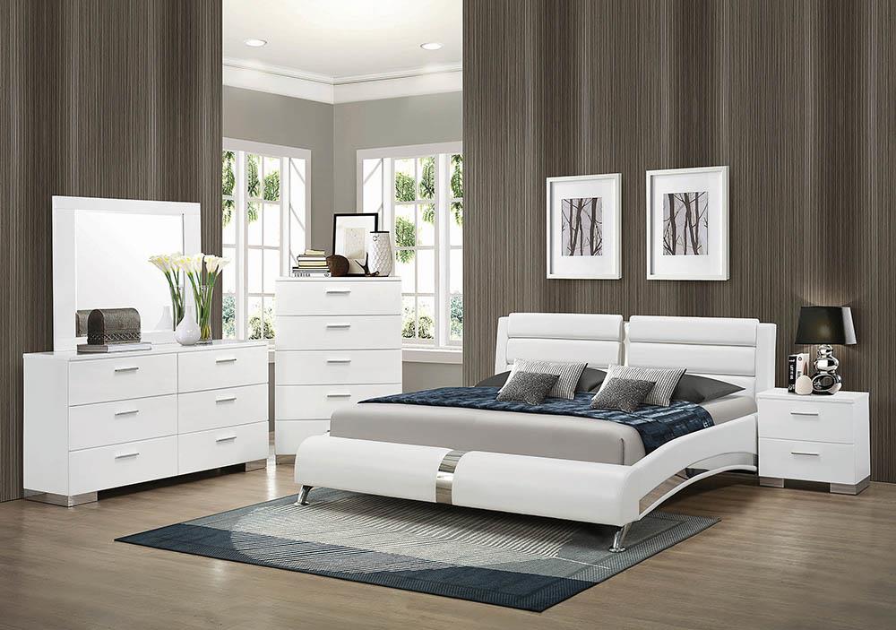 Jeremaine Leatherette Platform Bed, Calfornia King Size