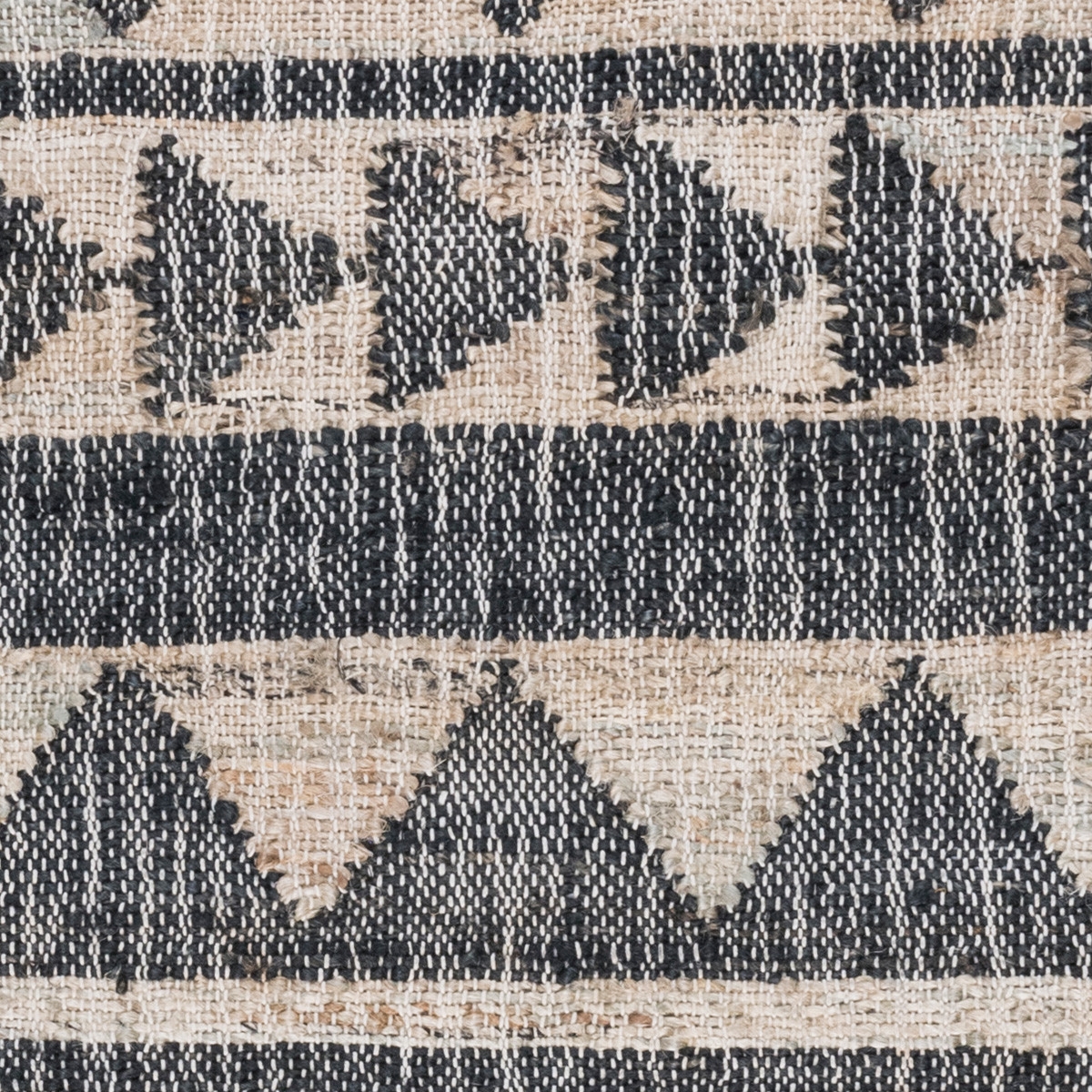 Solana Distressed Jute/Cotton Handwoven Rug