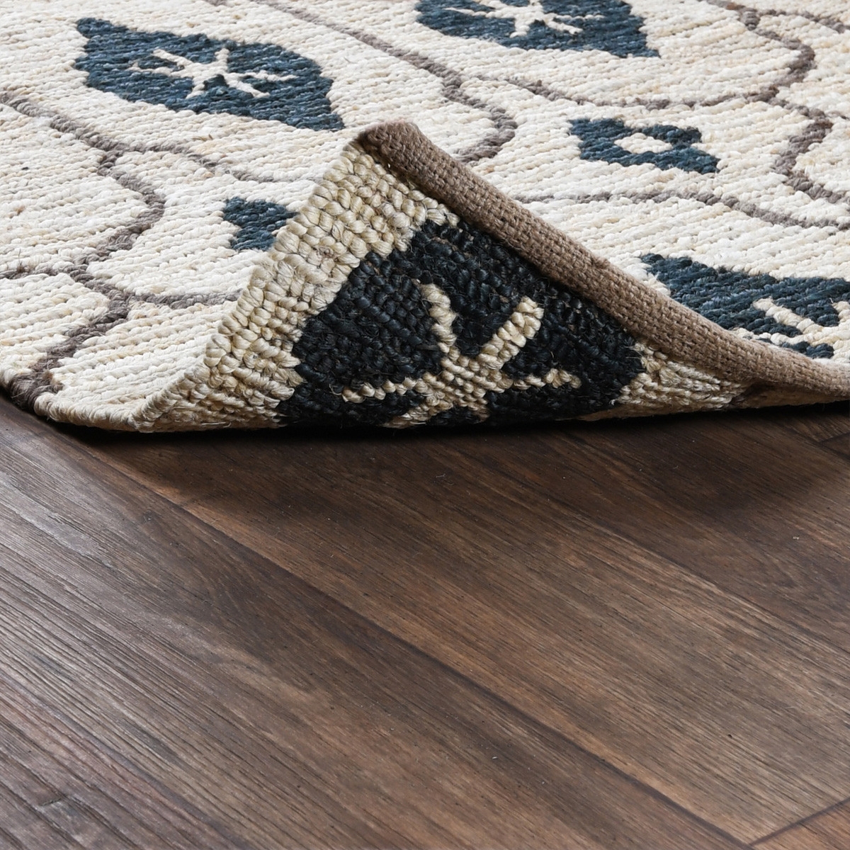 Tanami Soumak Jute Handwoven 5' x 8' Rug