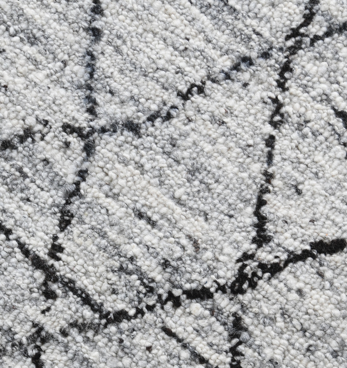 Hastings Wool Handwoven 5' x 8' Rug
