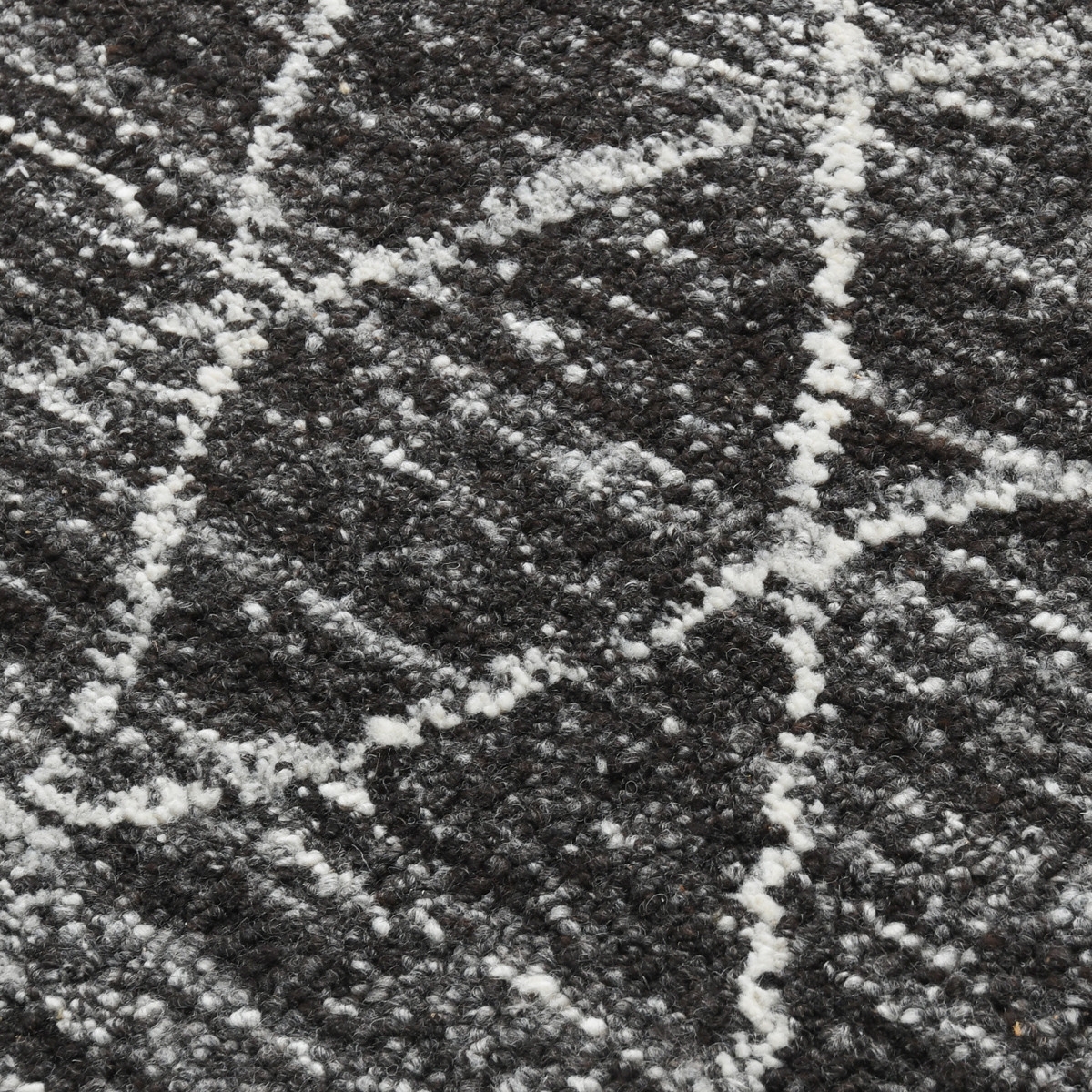 Hastings Wool Handwoven 5' x 8' Rug