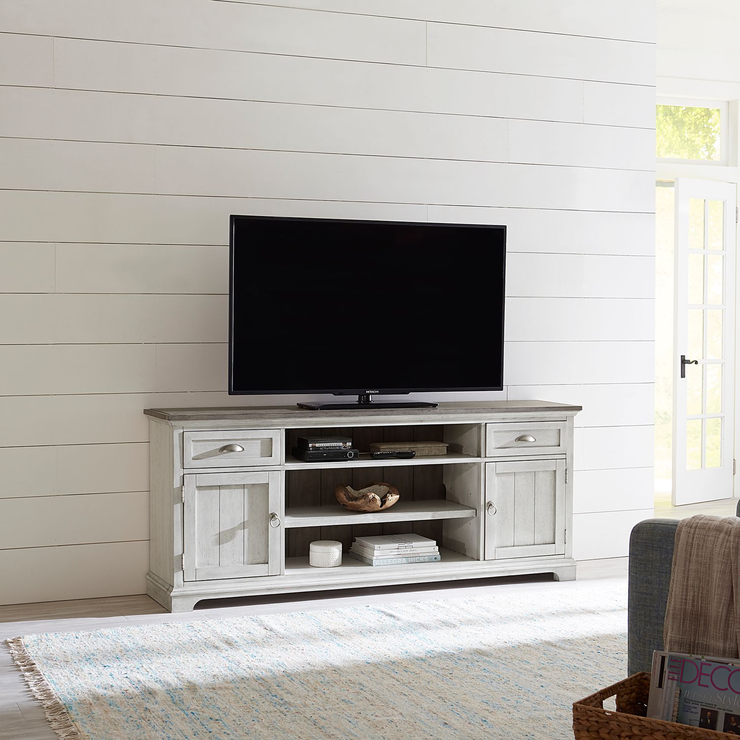 Ocean Isle Wood 72-Inch Entertainment TV Stand w/2 Drawers & 2 Doors