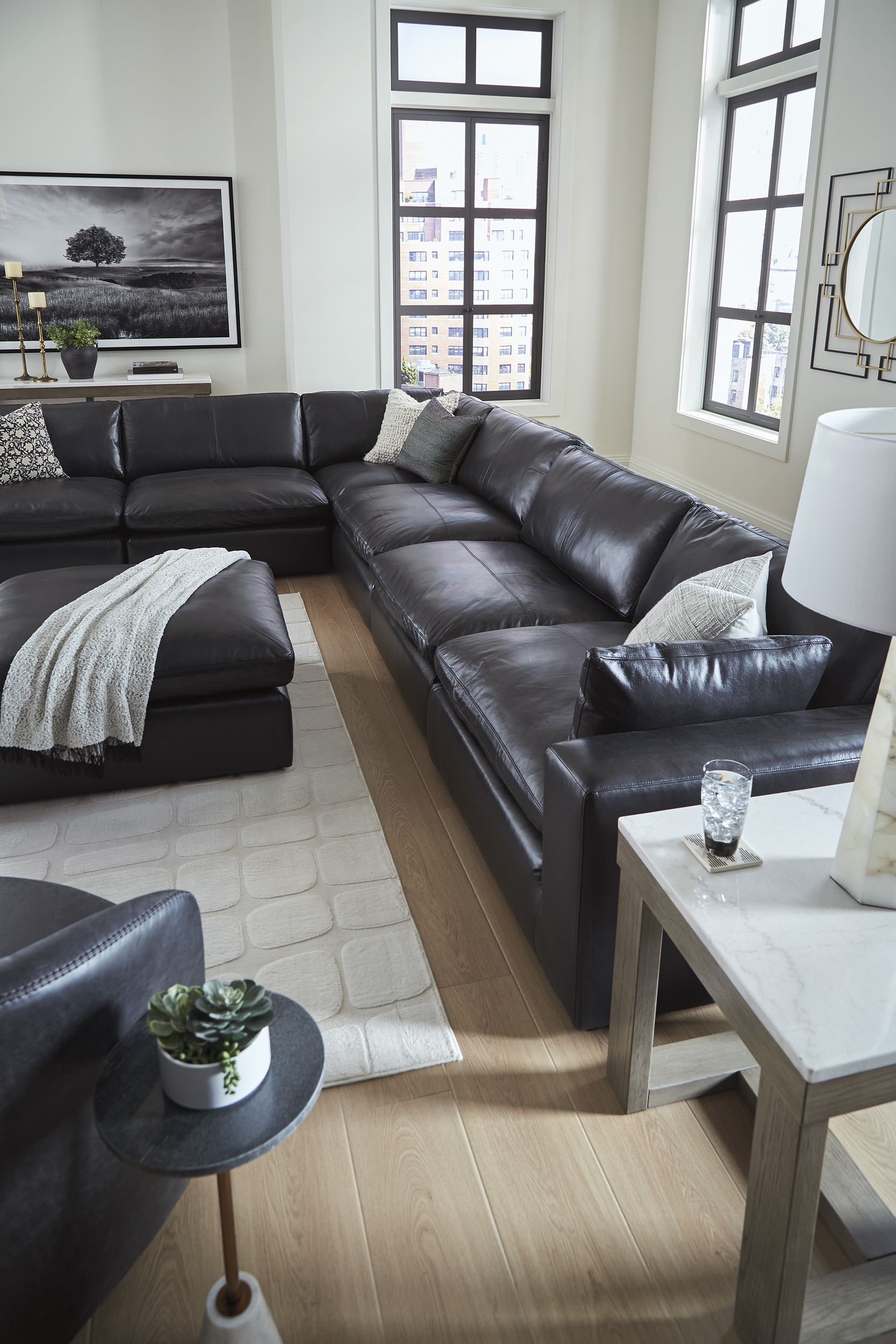 Emilia 6-Piece Leather Modular Sectional