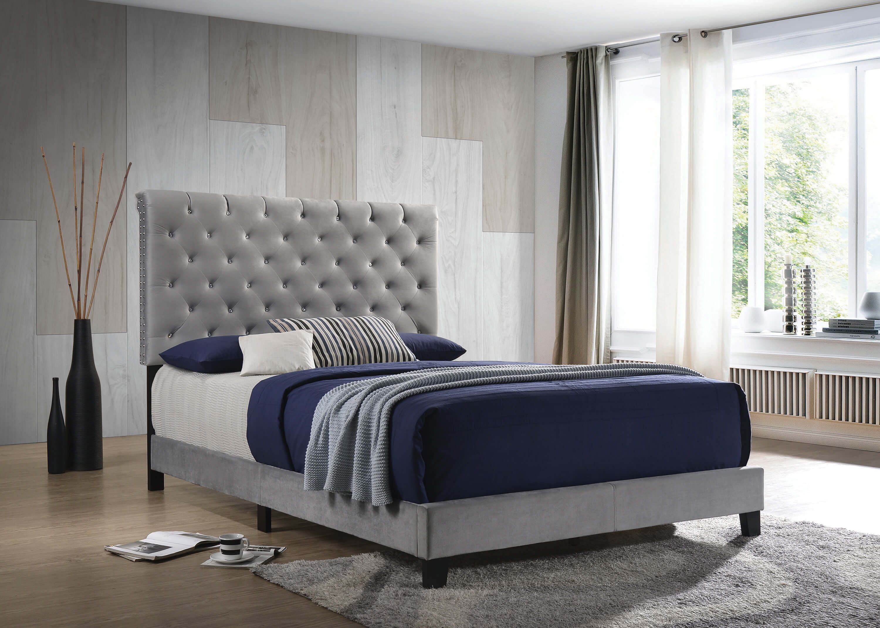Warner Velvet Upholstered Bed