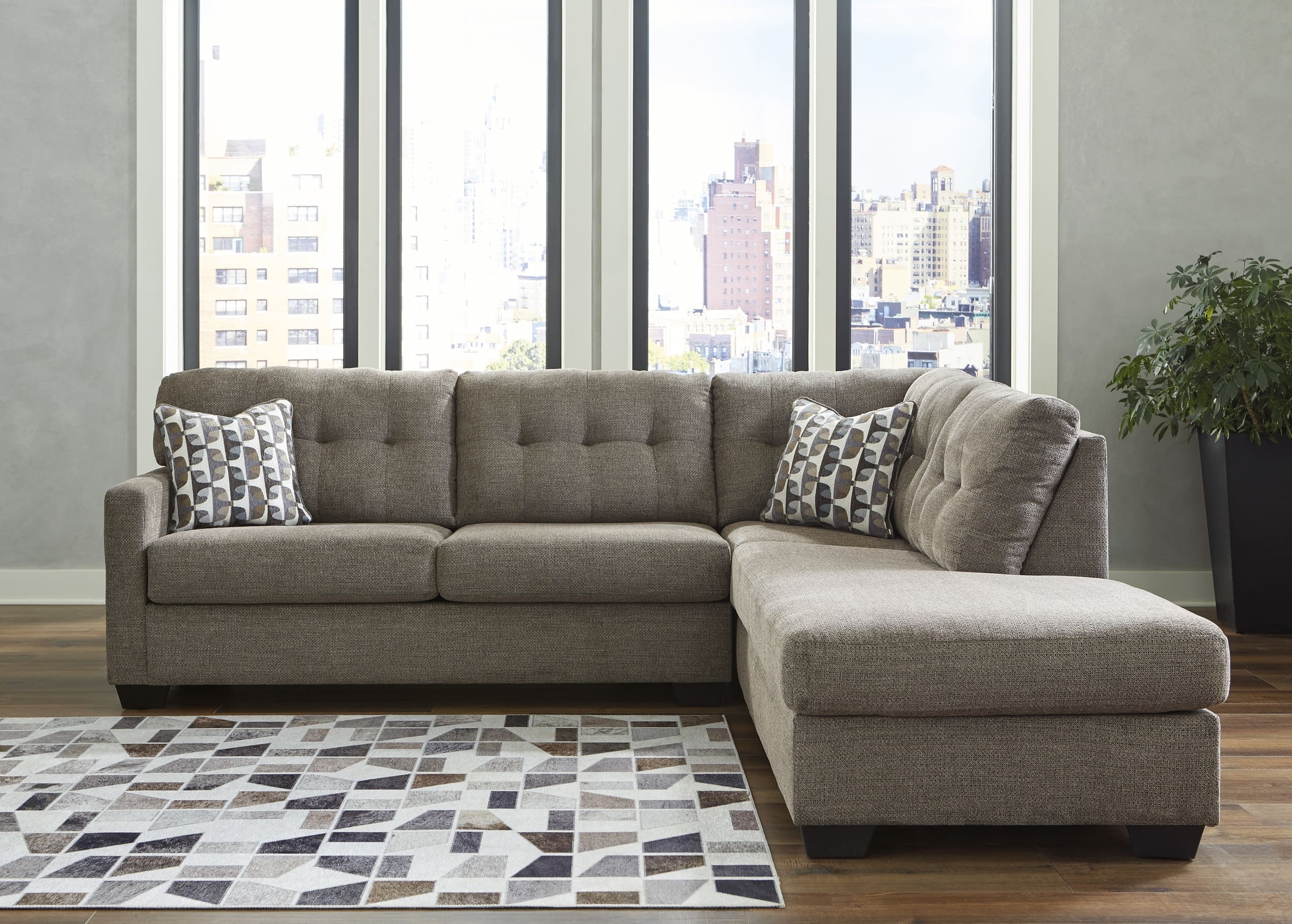 Mahoney Right Arm 2-Piece Sectional with Chaise