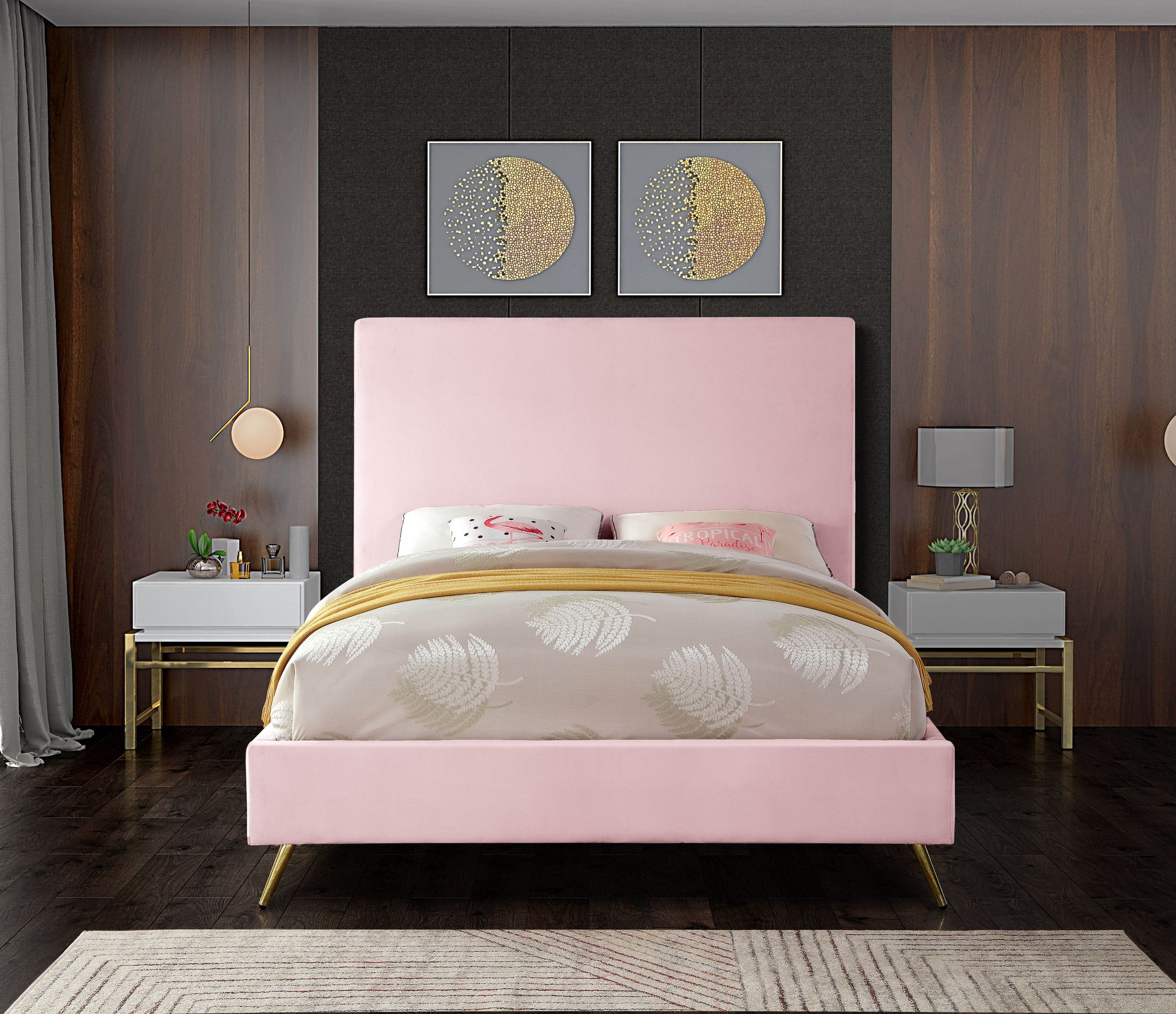 Jasmine Velvet Bed