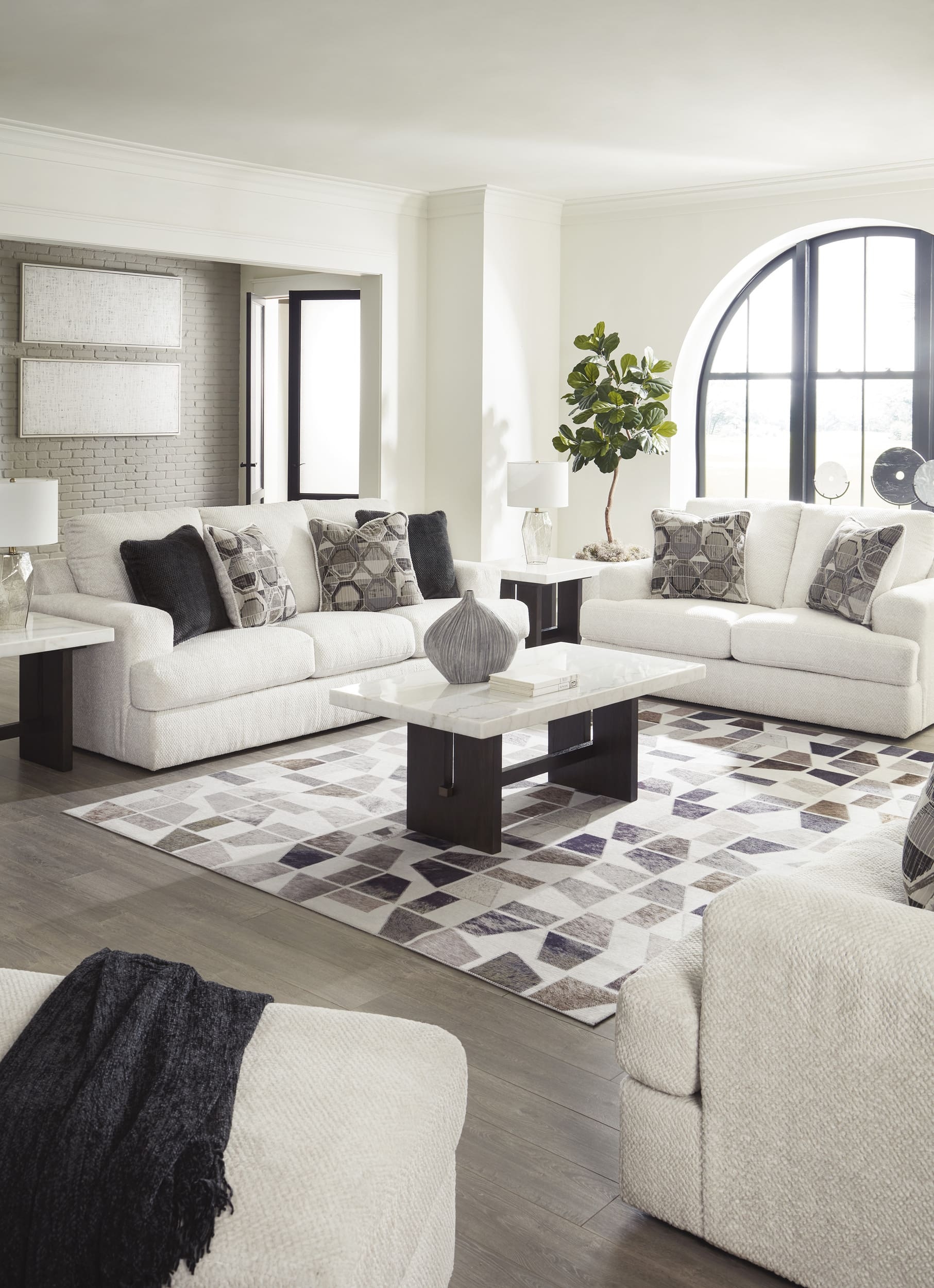 Karinne Polyester Sofa