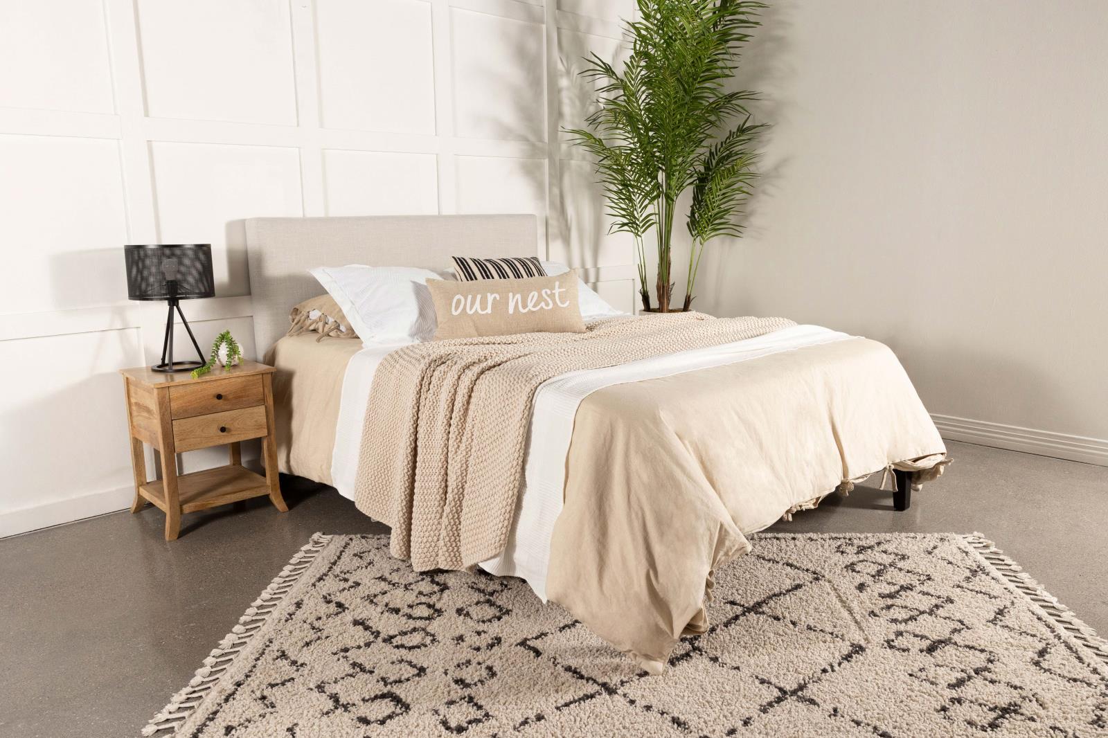Pirro Fabric Upholstered Headboard, Full/Queen Size