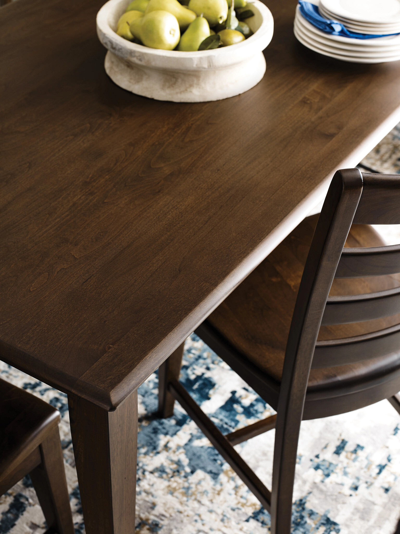 Kafe W60-inch Rectangular Wood Dining Room Set
