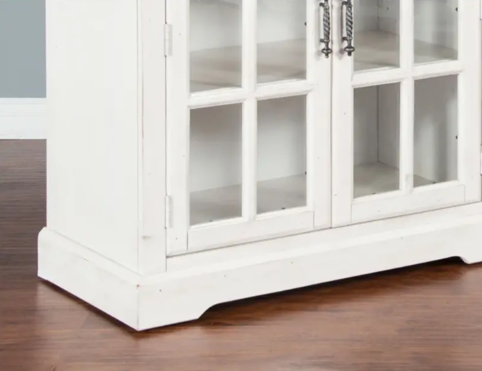 SM Carriage House Wood Server w/4 Doors