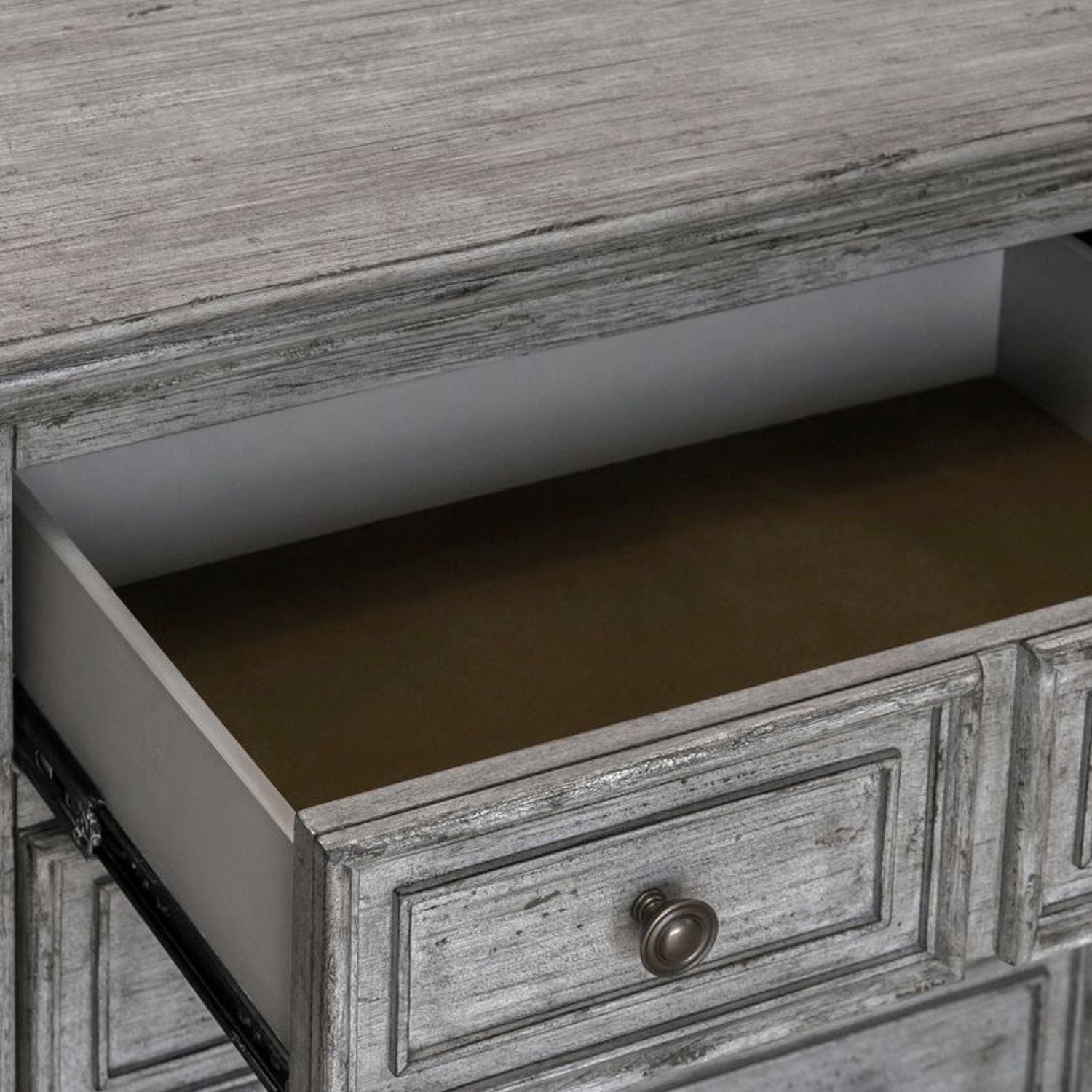 Big Valley Wood Bedside Chest w/Charging Station & 3 Drawers