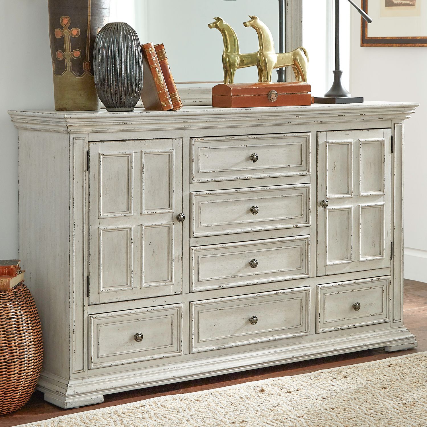 Big Valley Whitestone Mansion Panel Bedroom Set | Liberty