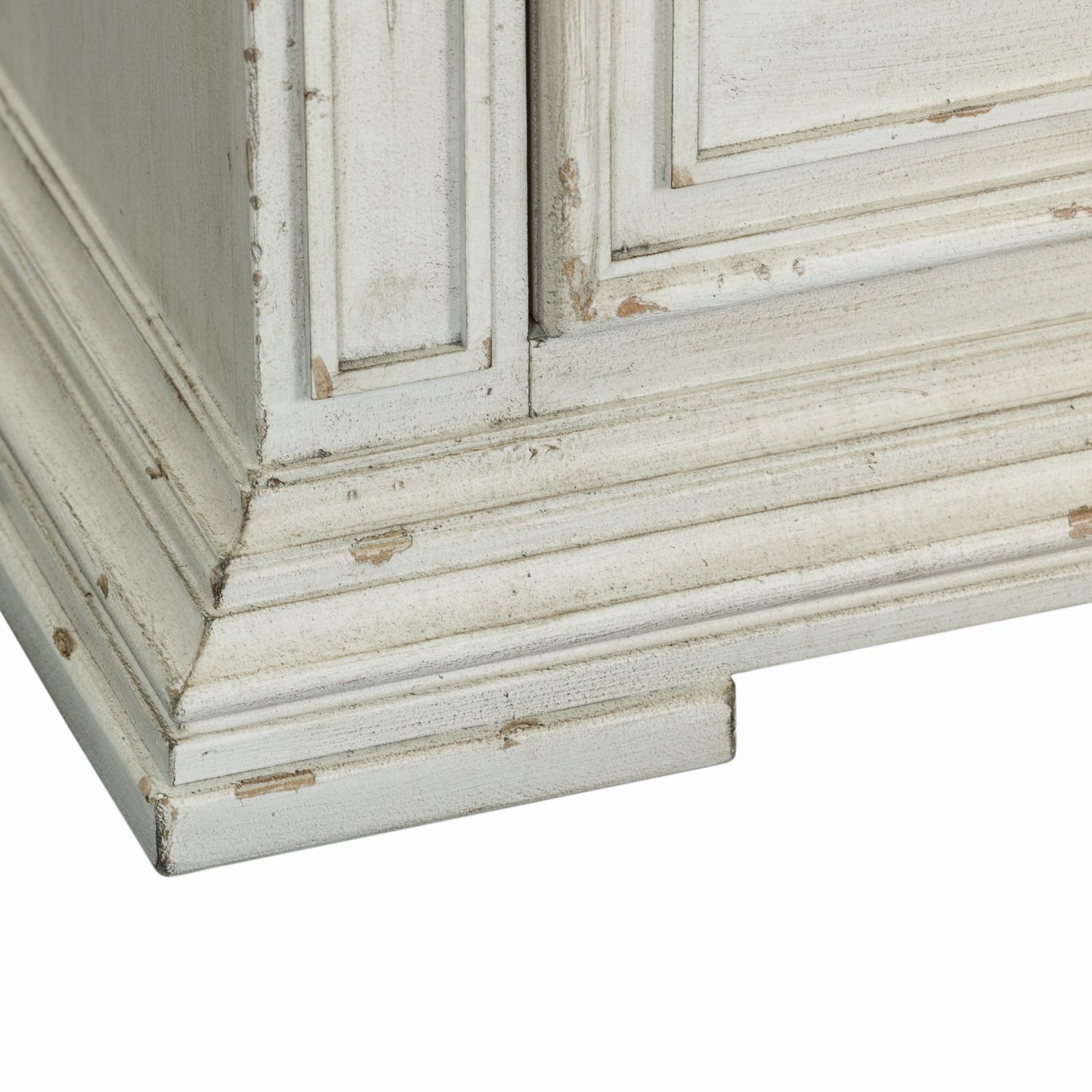 Big Valley Whitestone Mansion Panel Bedroom Set | Liberty