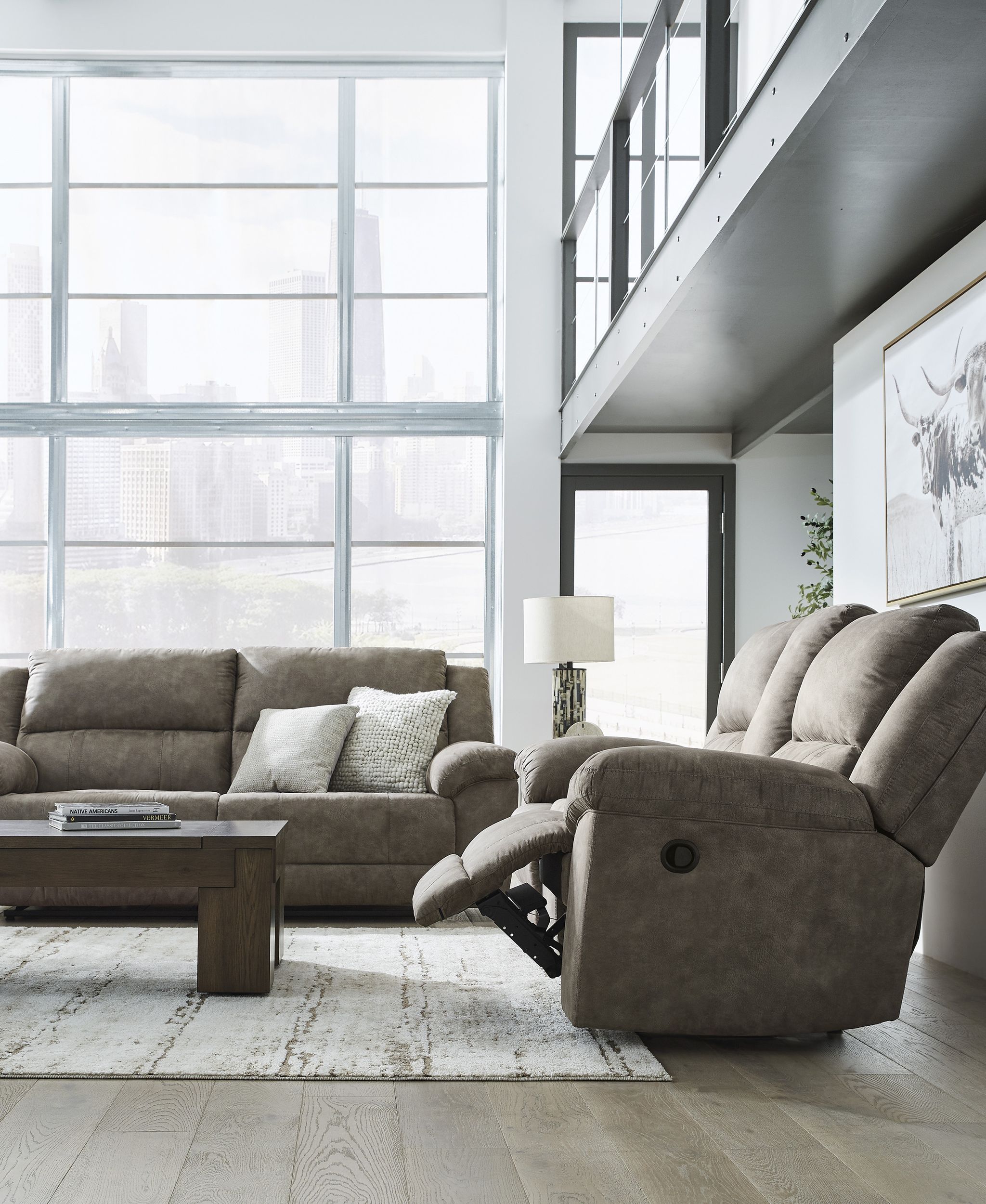 Laresview Polyester Reclining Living Room Set