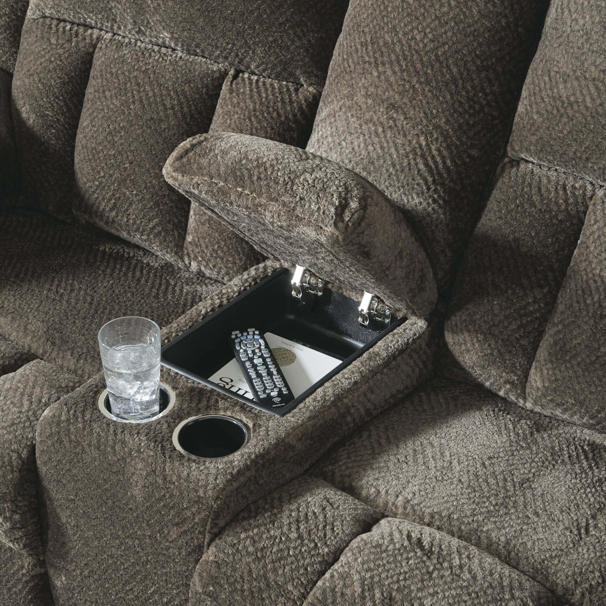 Frohn Polyester Reclining Living Room Set