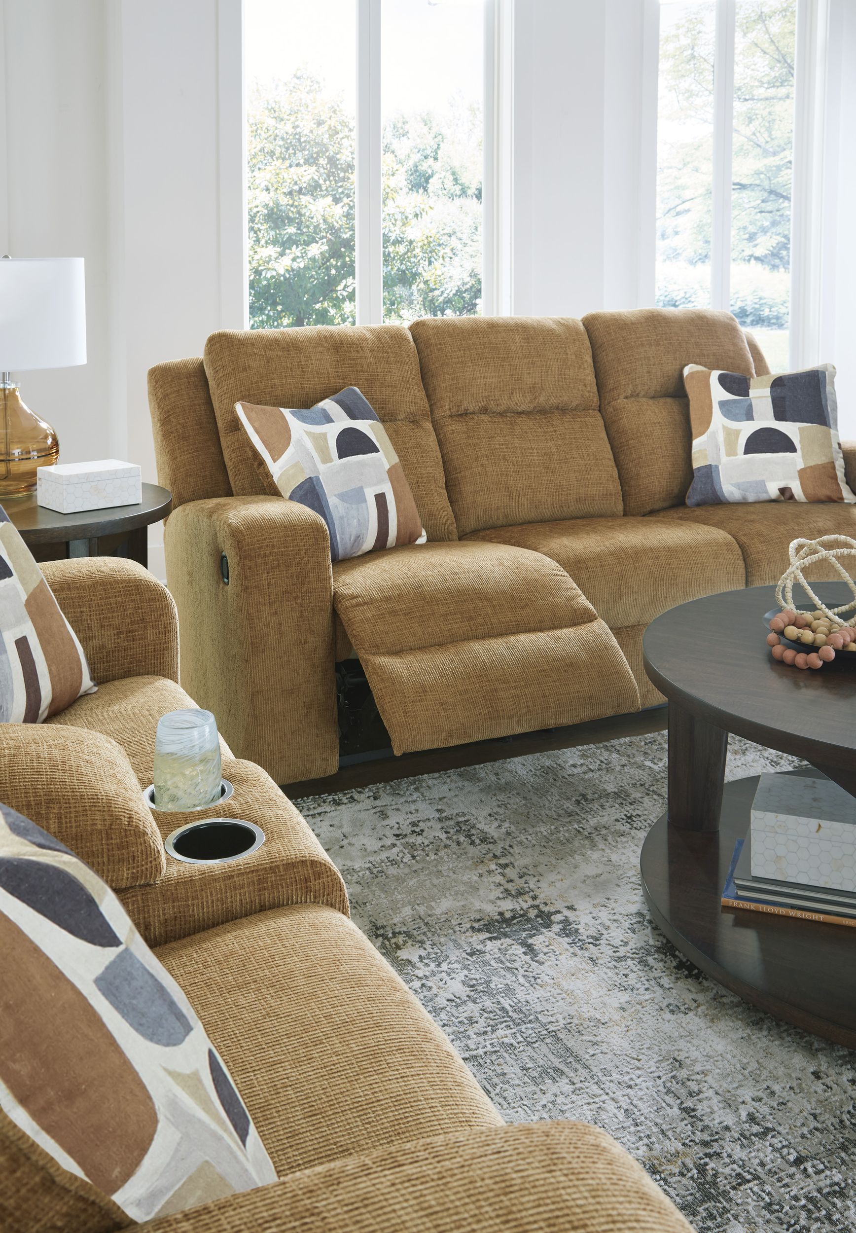 Kanlow Polyester Reclining Living Room Set