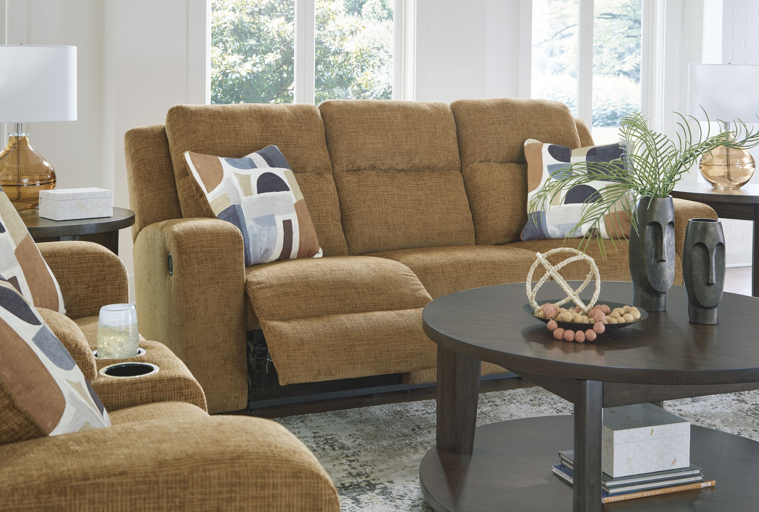 Kanlow Polyester Reclining Living Room Set