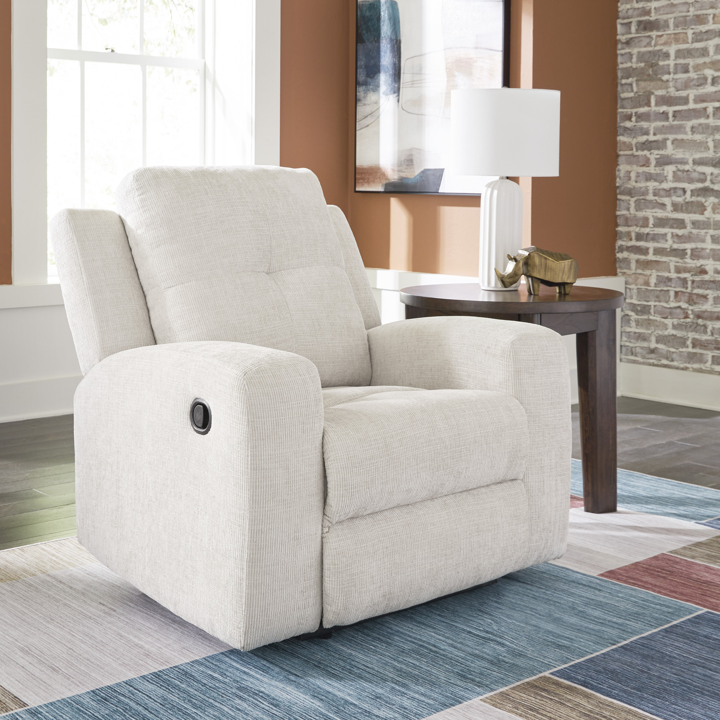 Danum Polyester Zero Wall Recliner