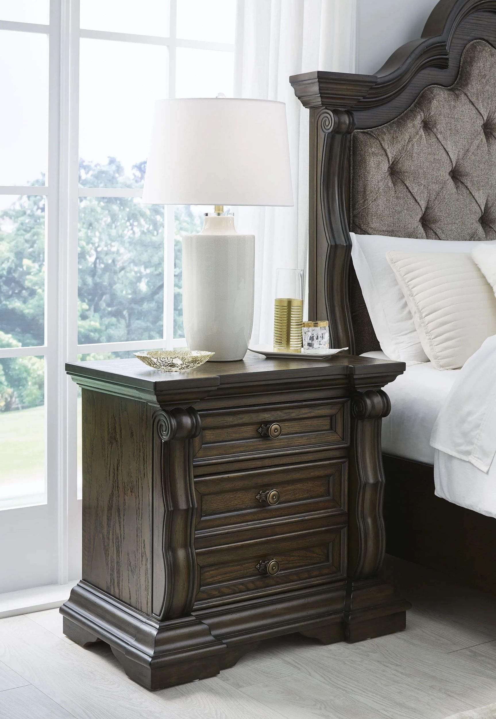 Ashley SM Maylee Polyester Fabric Upholstered Canopy Bedroom Set