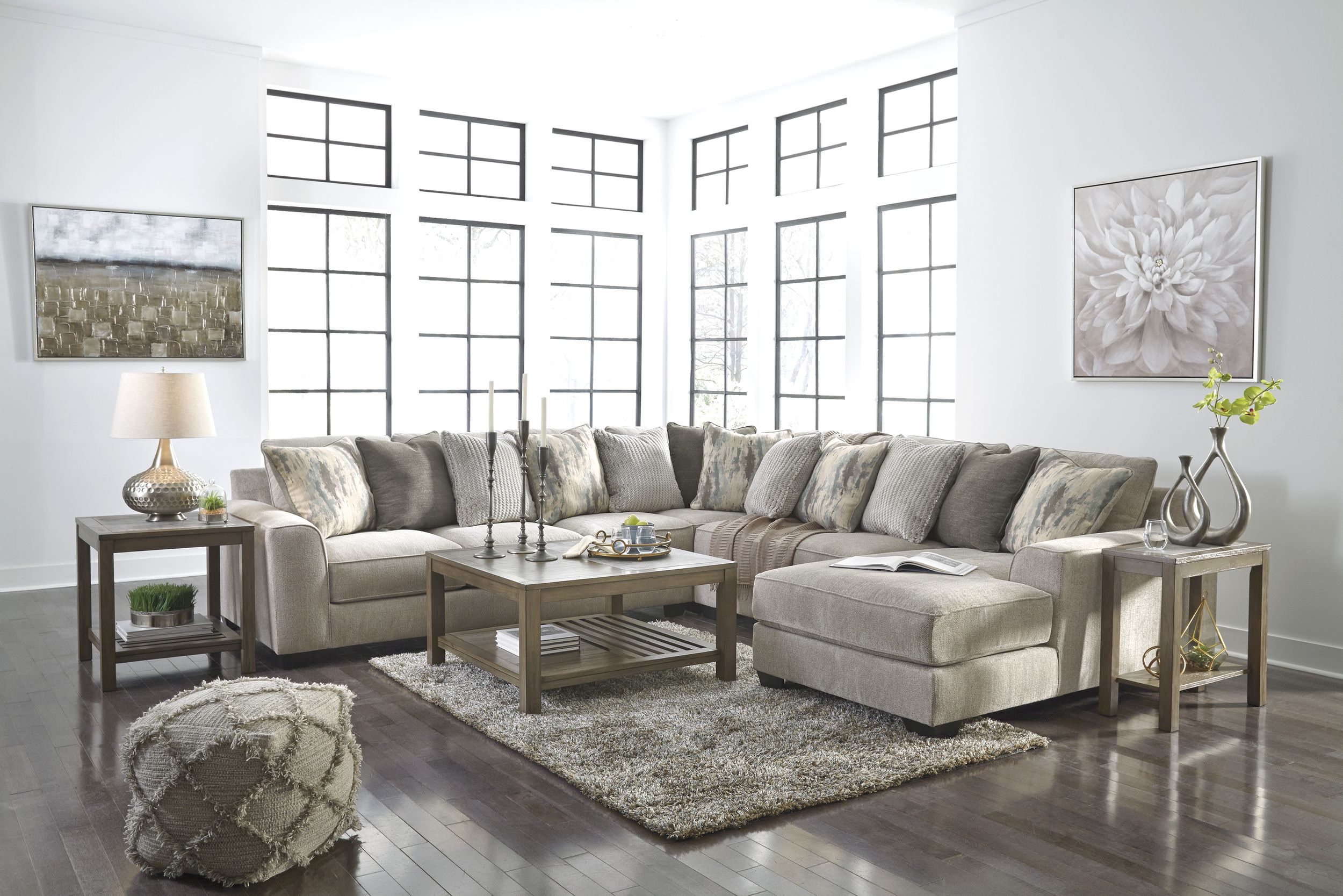 Ardsley 2-Piece Sectional with Chaise