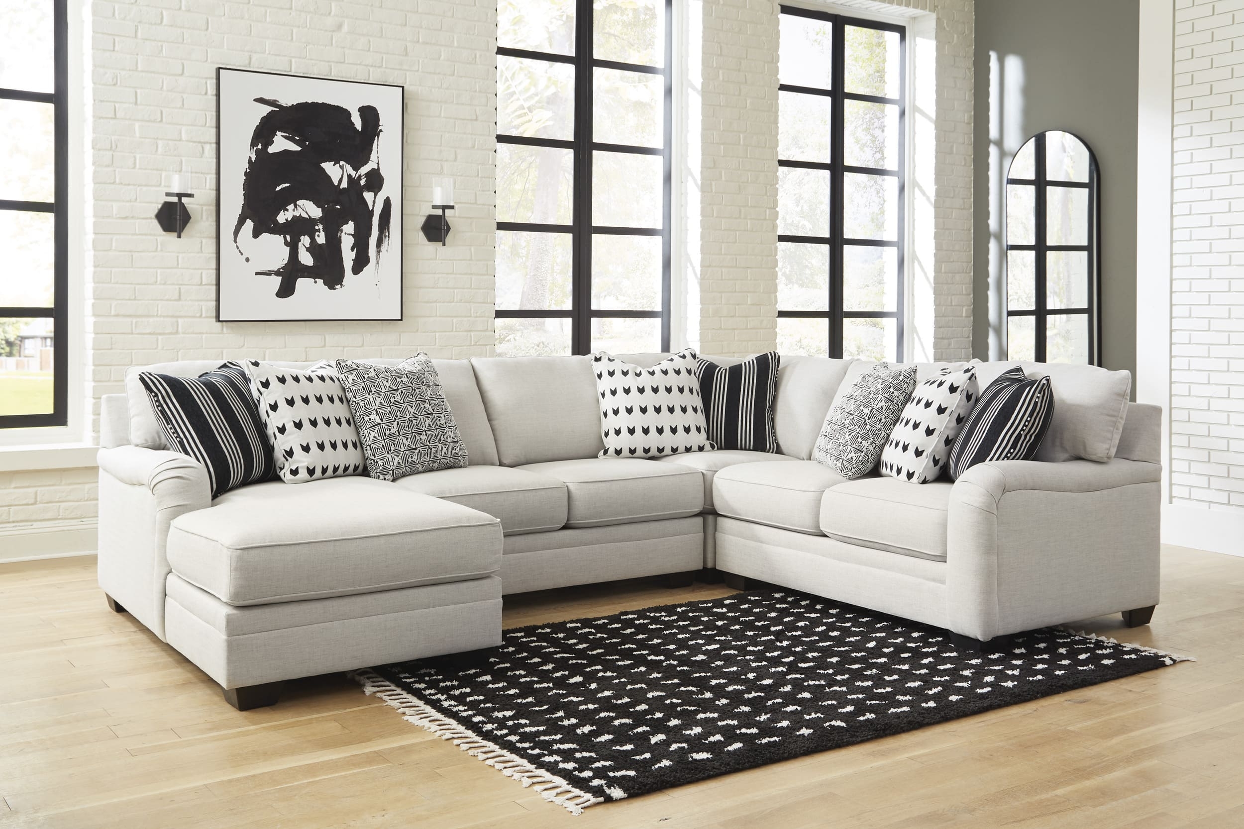 Huntsworth 4-Piece Polyester U-Shaped Sectional Sofa w/Left Arm Chaise Facing