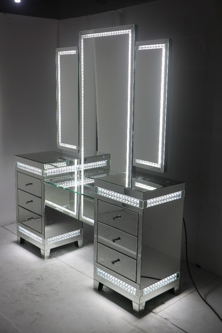 SM 6 Drawer Vanity Desk w/Mirror & LED Lighting