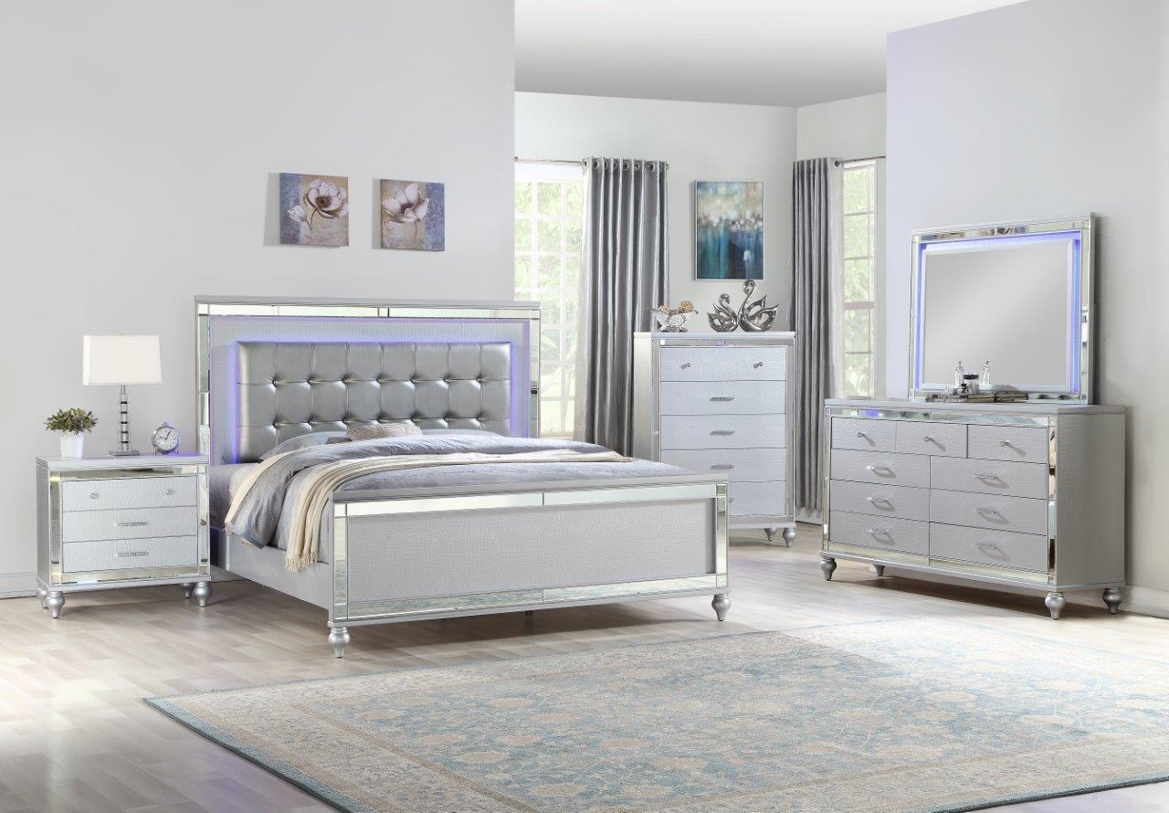 Sterling Fabric Upholstered Full Bed