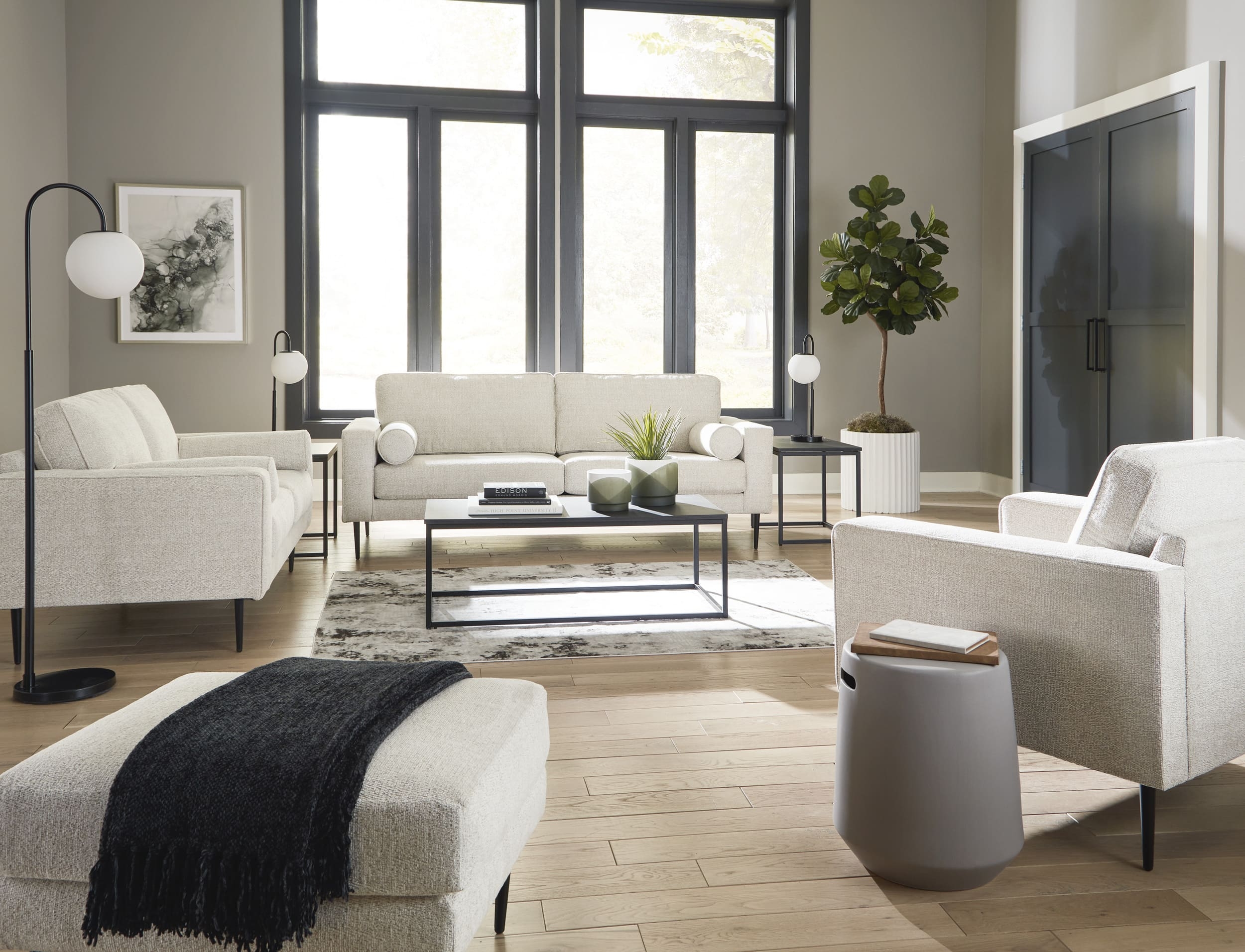Hazela Polyester Chair