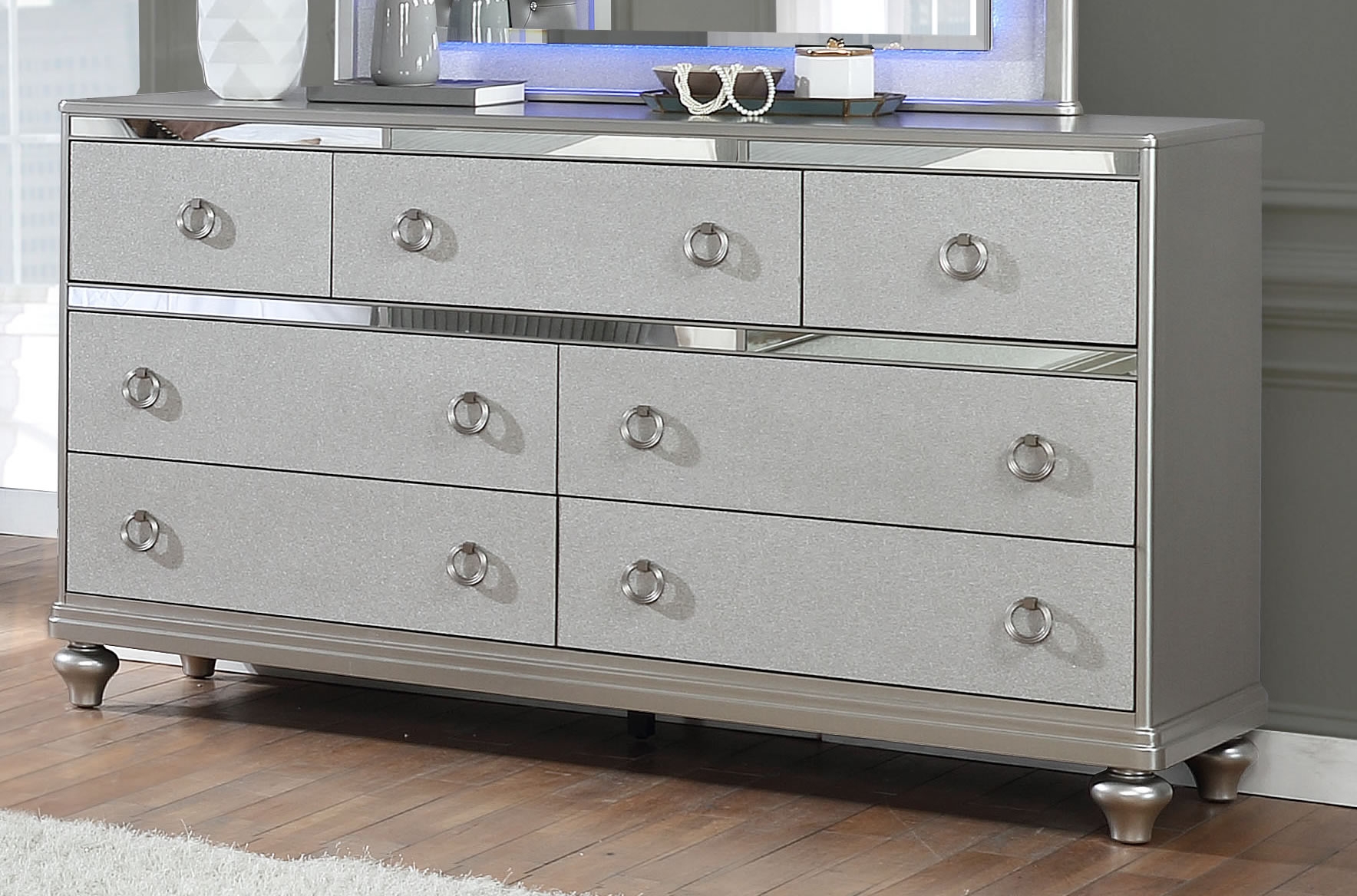 Lifestyle Lifestyle SM 4188A Wood 7-Drawer Dresser, Silver