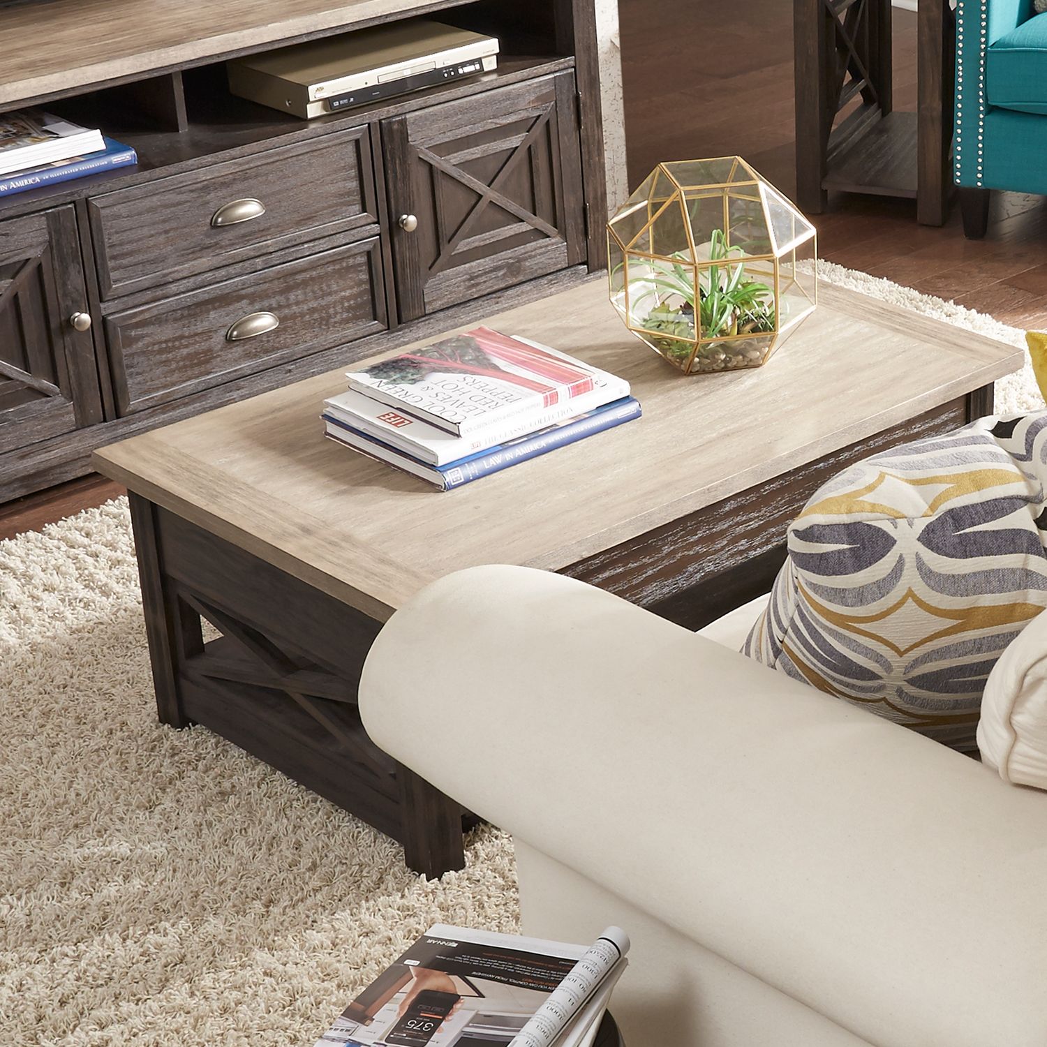 Heatherbrook Rectangular Wood Lift Top Cocktail Table w/Casters