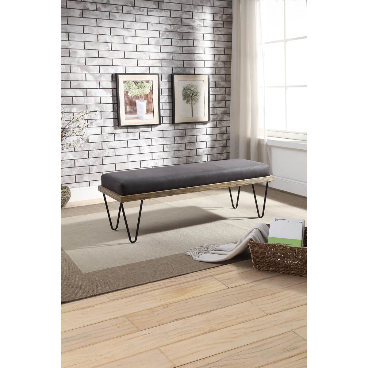 Metallo Bench by Homelegance