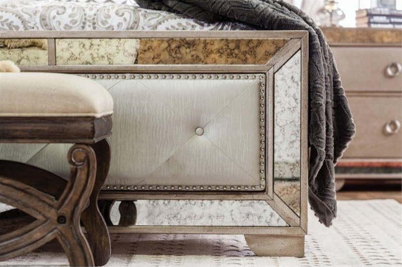 Loraine Leatherette/Mirror/Wood Panel Tufted Bed, Queen Size