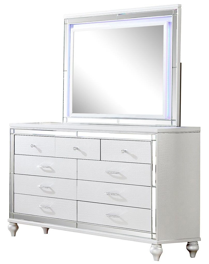 Lizelle Velvet/Wood Regular Bedroom Set