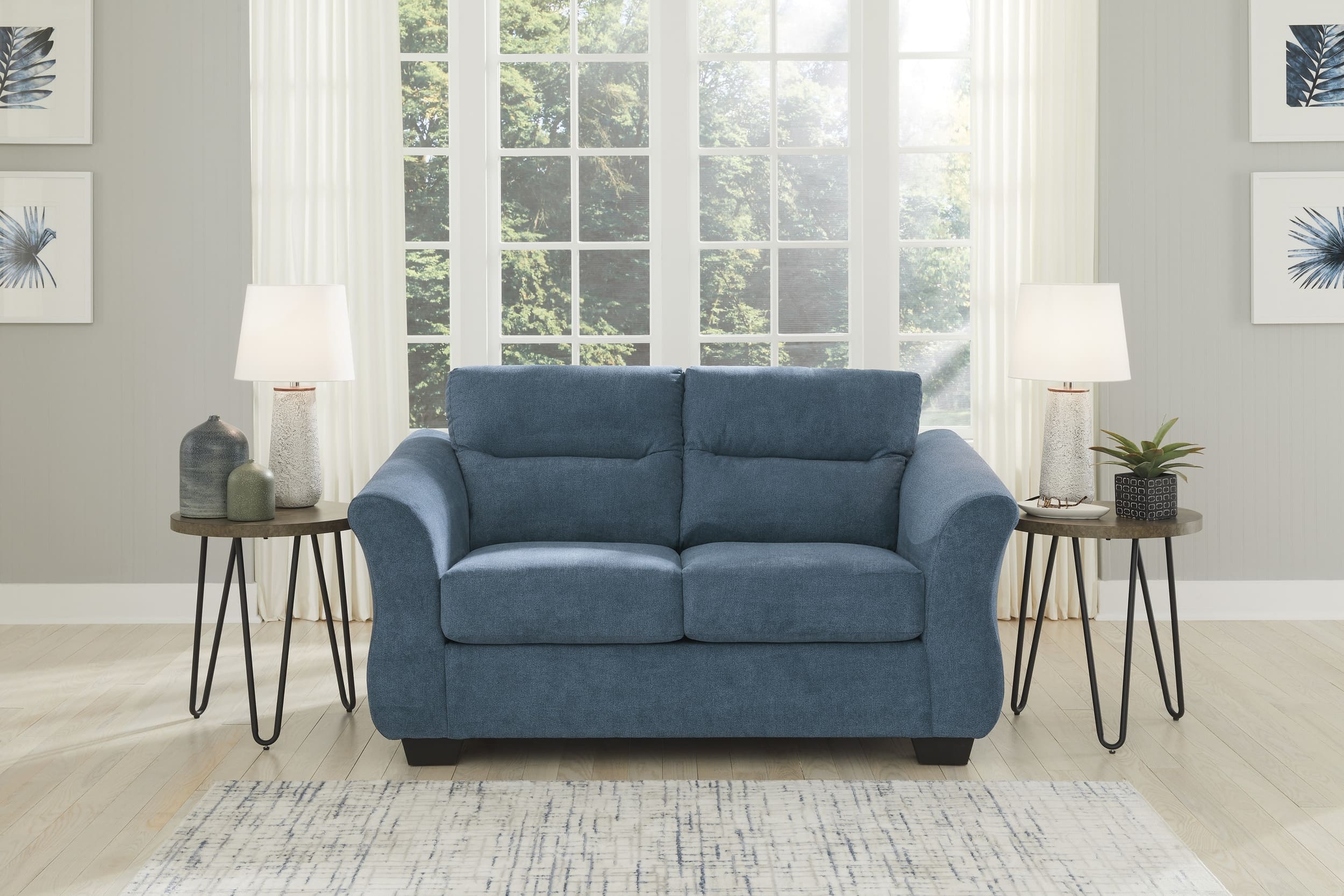 Miravel Polyester Loveseat