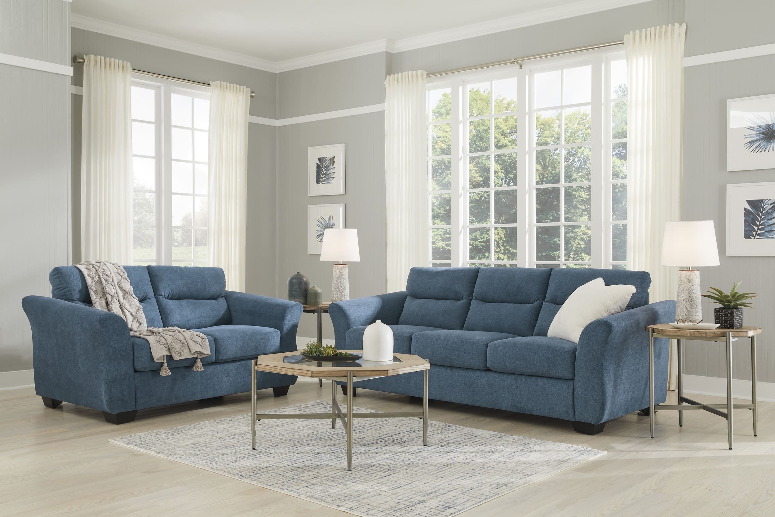 Miravel Polyester Sofa
