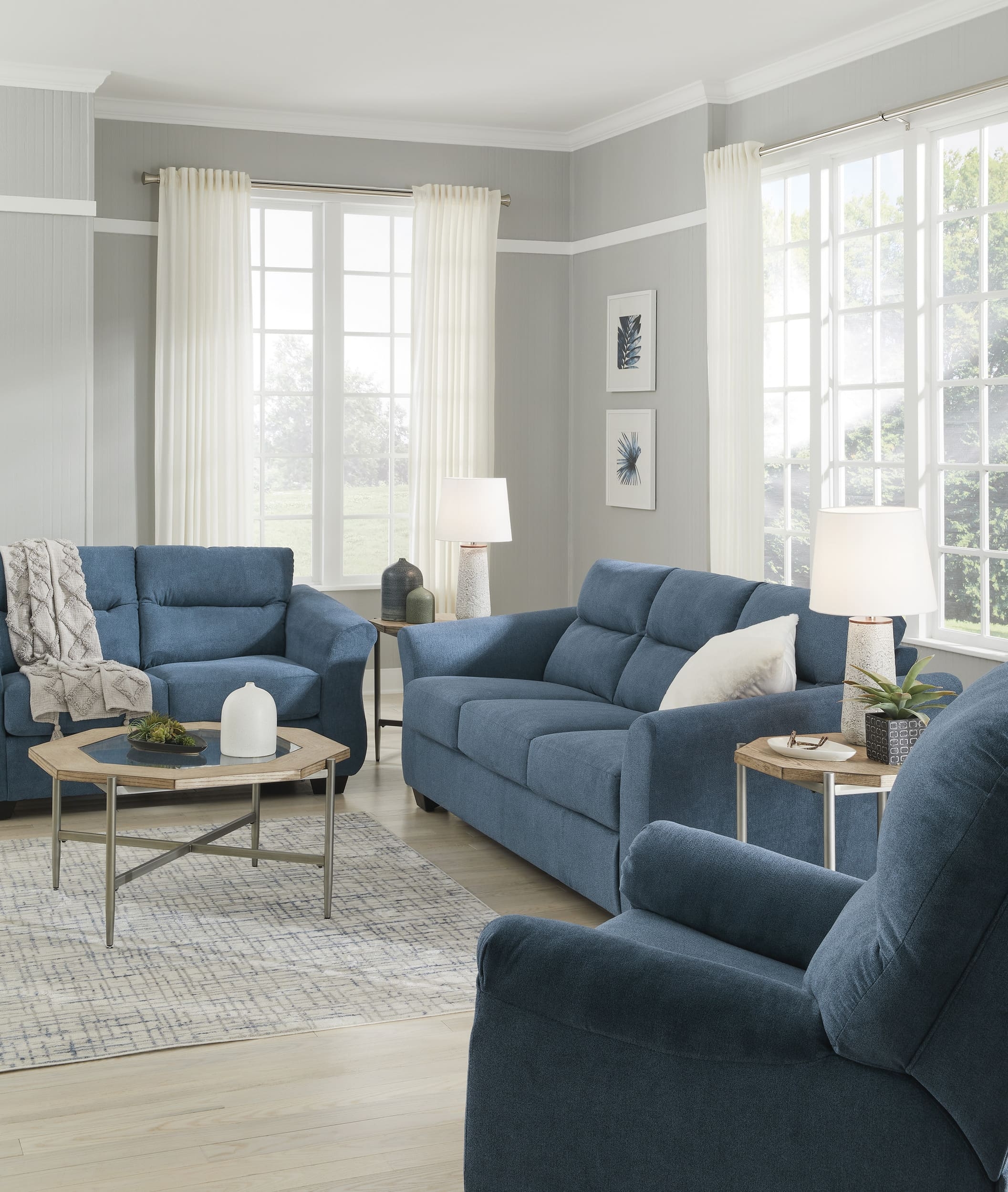 Miravel Polyester Sofa