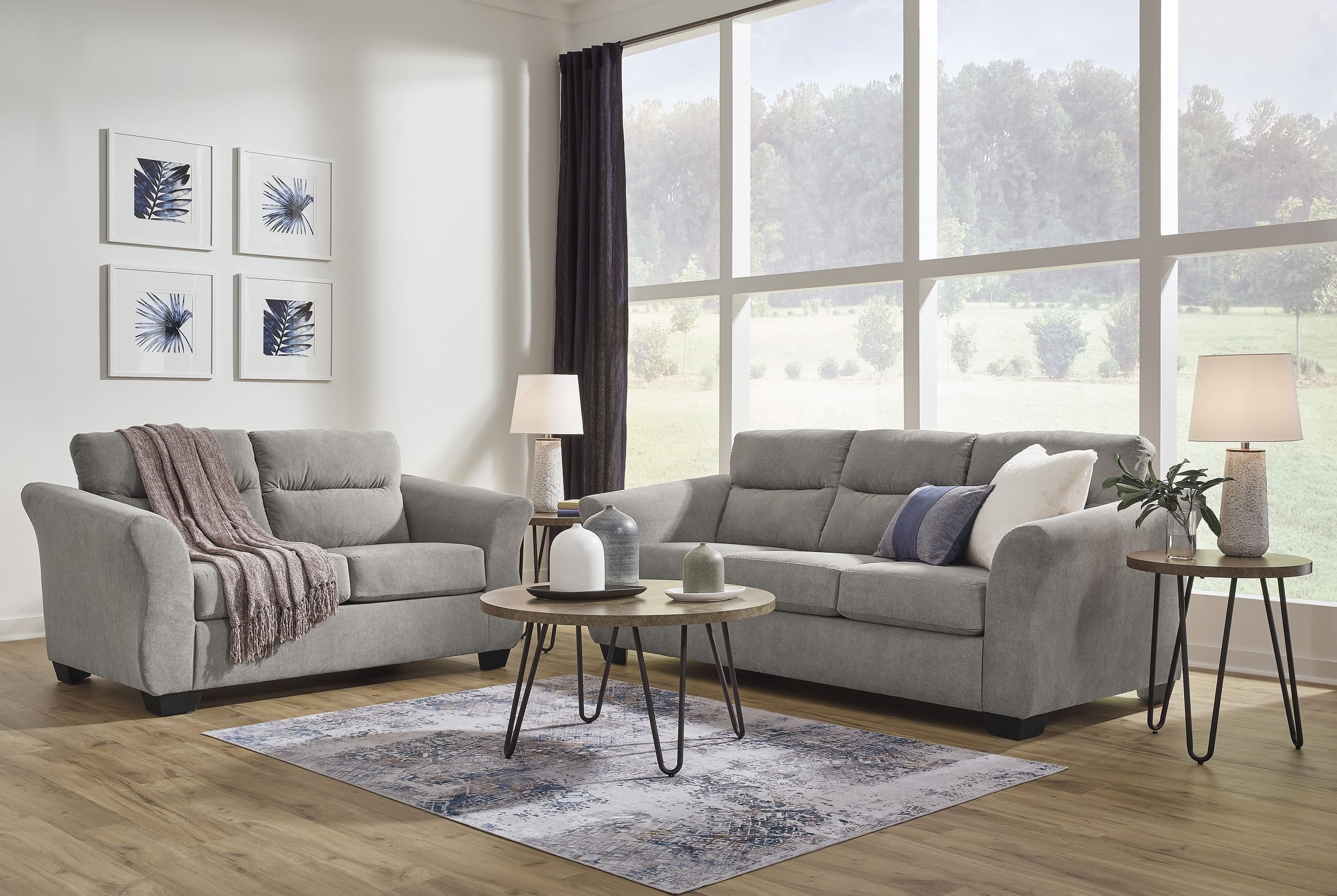 Miravel Polyester Loveseat