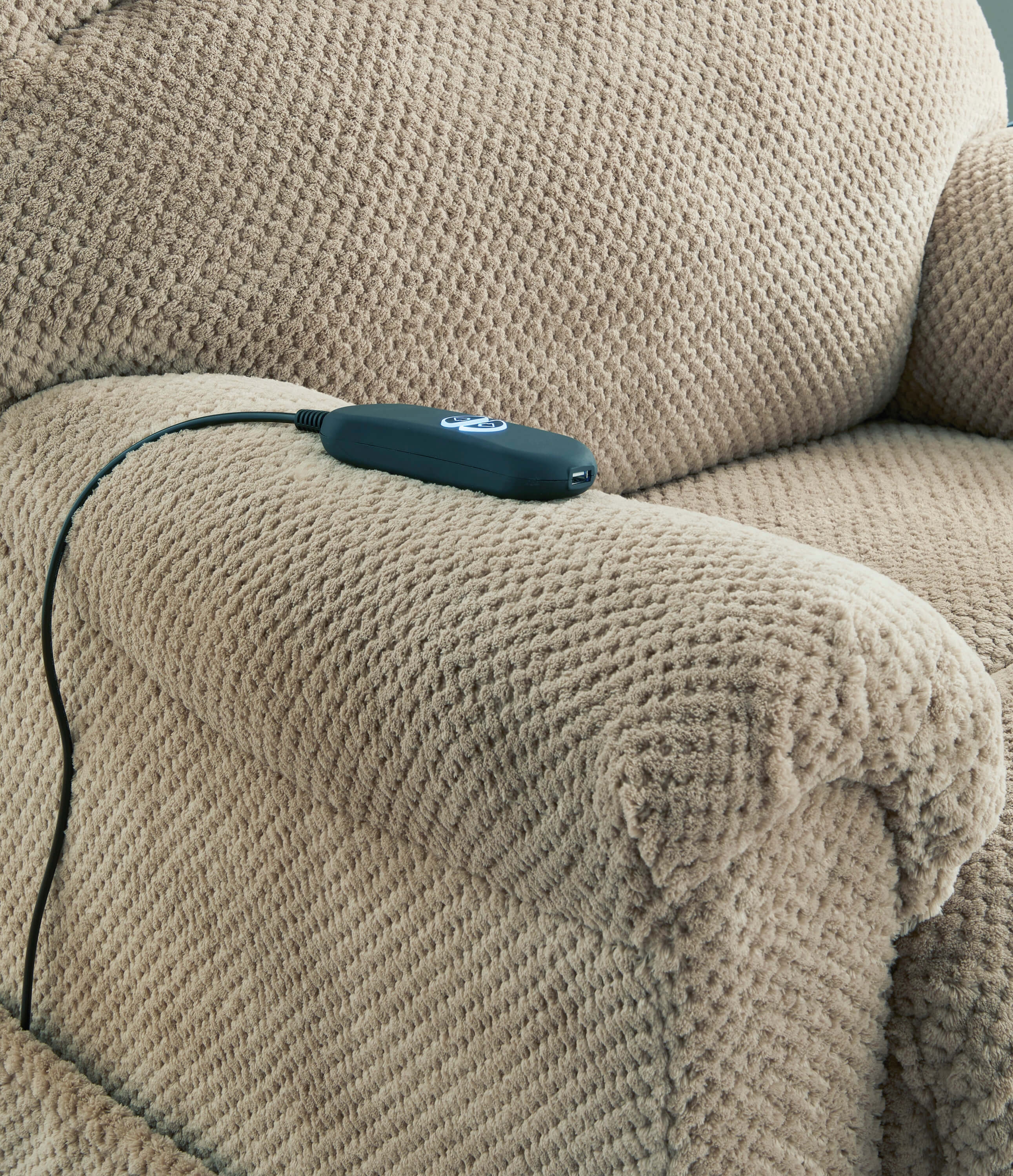 Shadowboxer Polyester Power Lift Recliner Chair