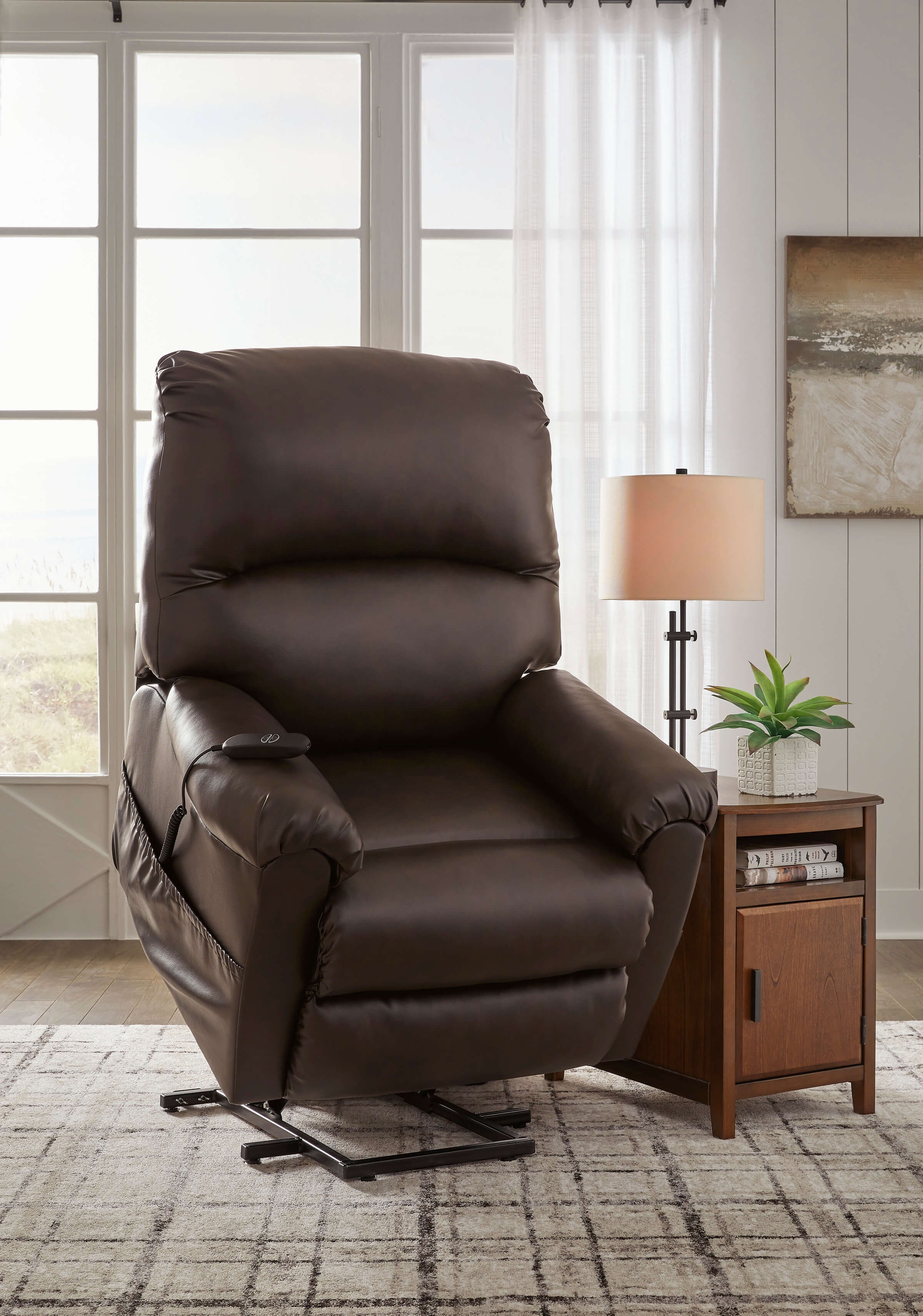 Shadowboxer Power Lift Recliner Chair