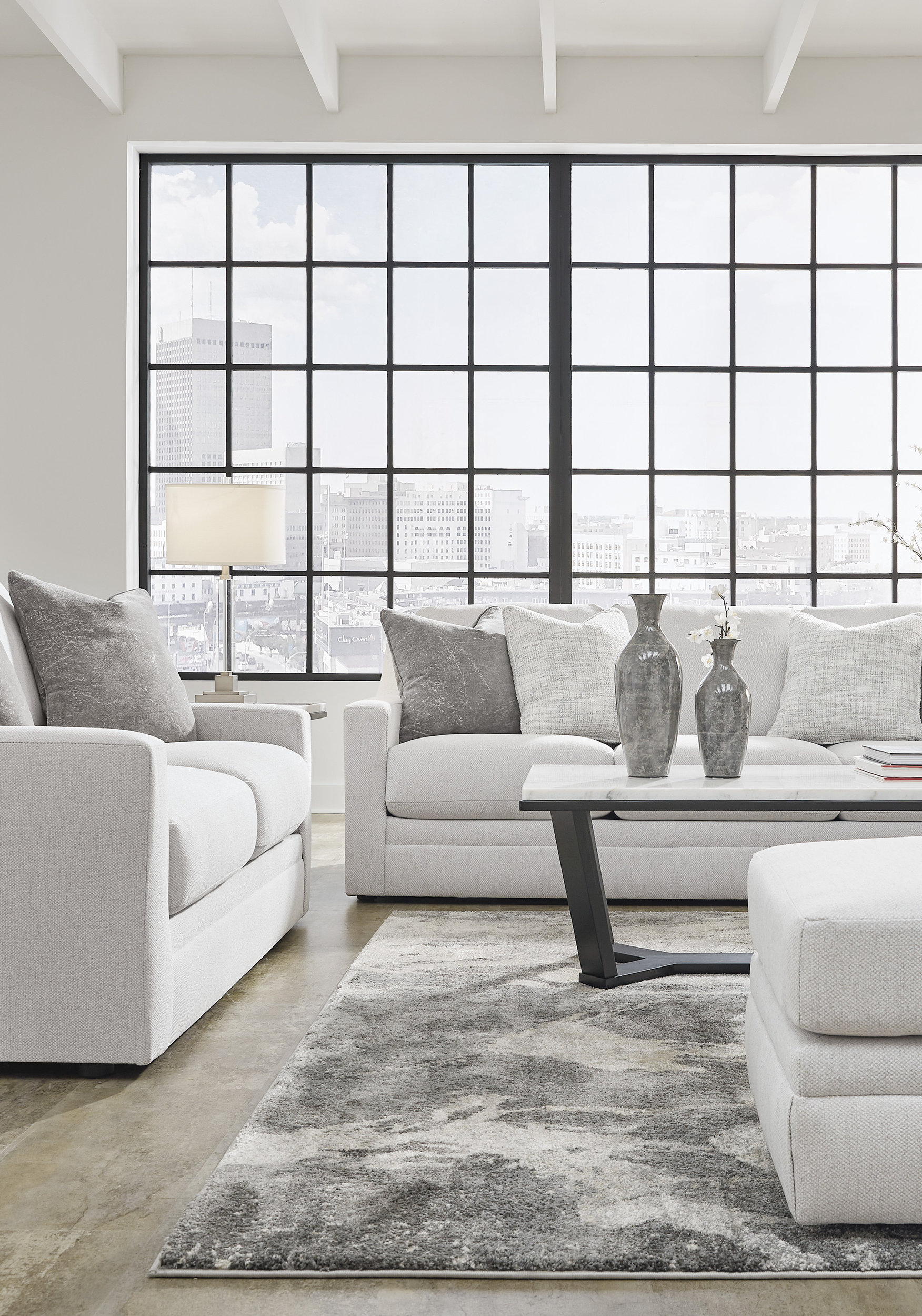 Maitelynn Polyester Loveseat