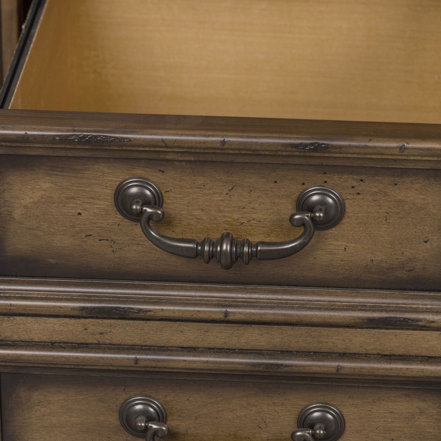 Amelia Wood 6-Drawer 1-Door Credenza