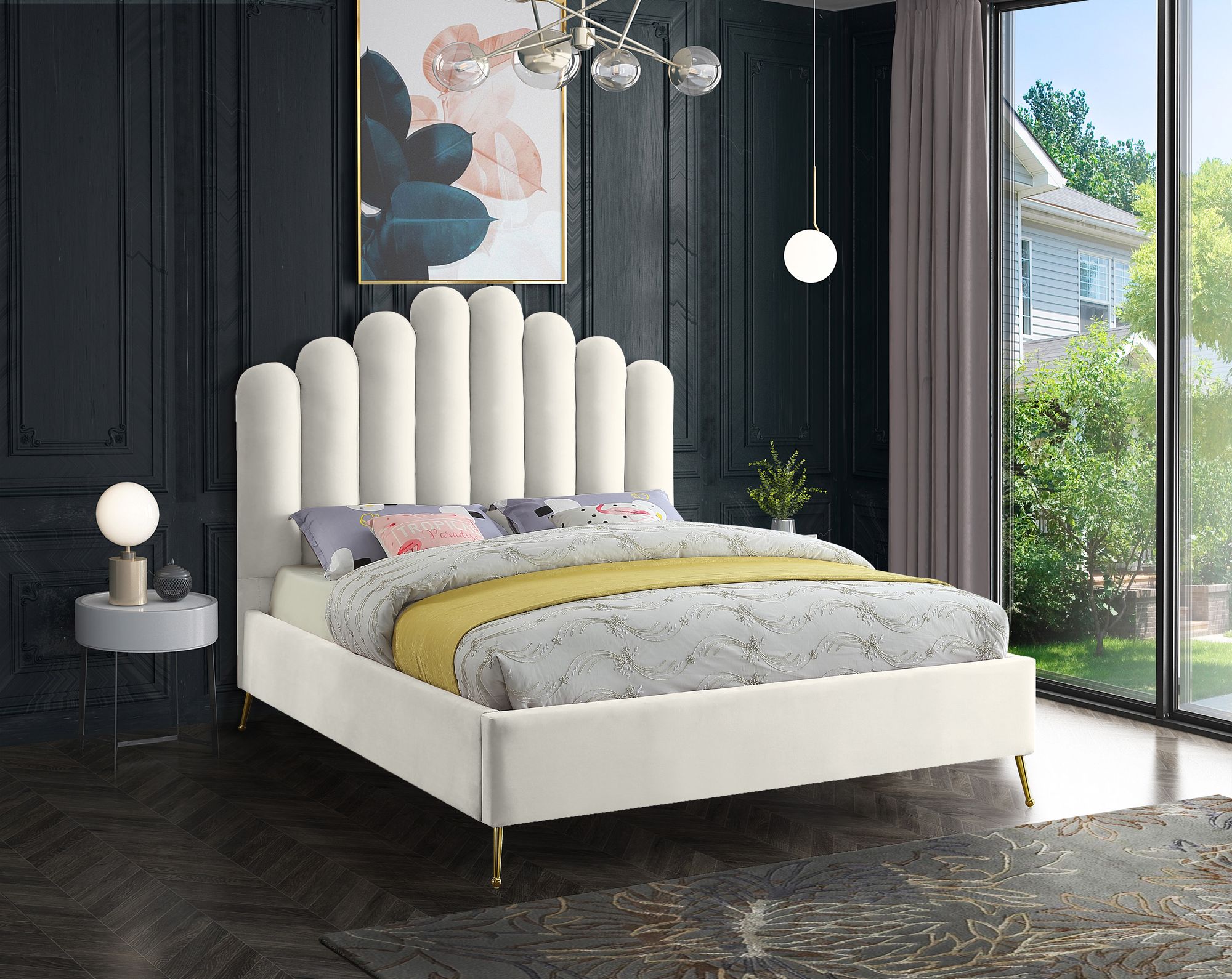 Lily Velvet Queen Size Bed