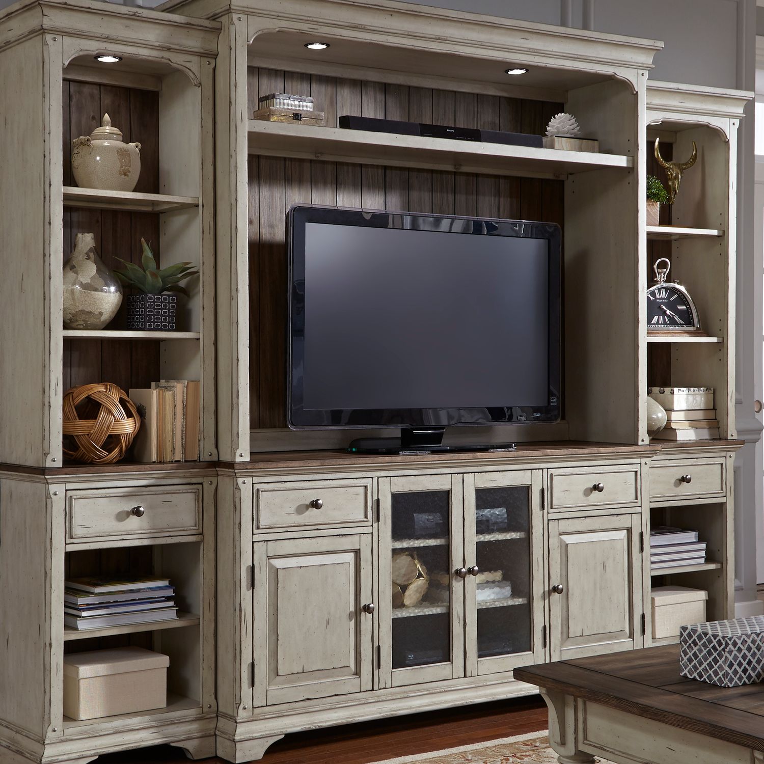 Liberty Morgan Creek Wood 2-Drawer 4-Door Entertainment Center