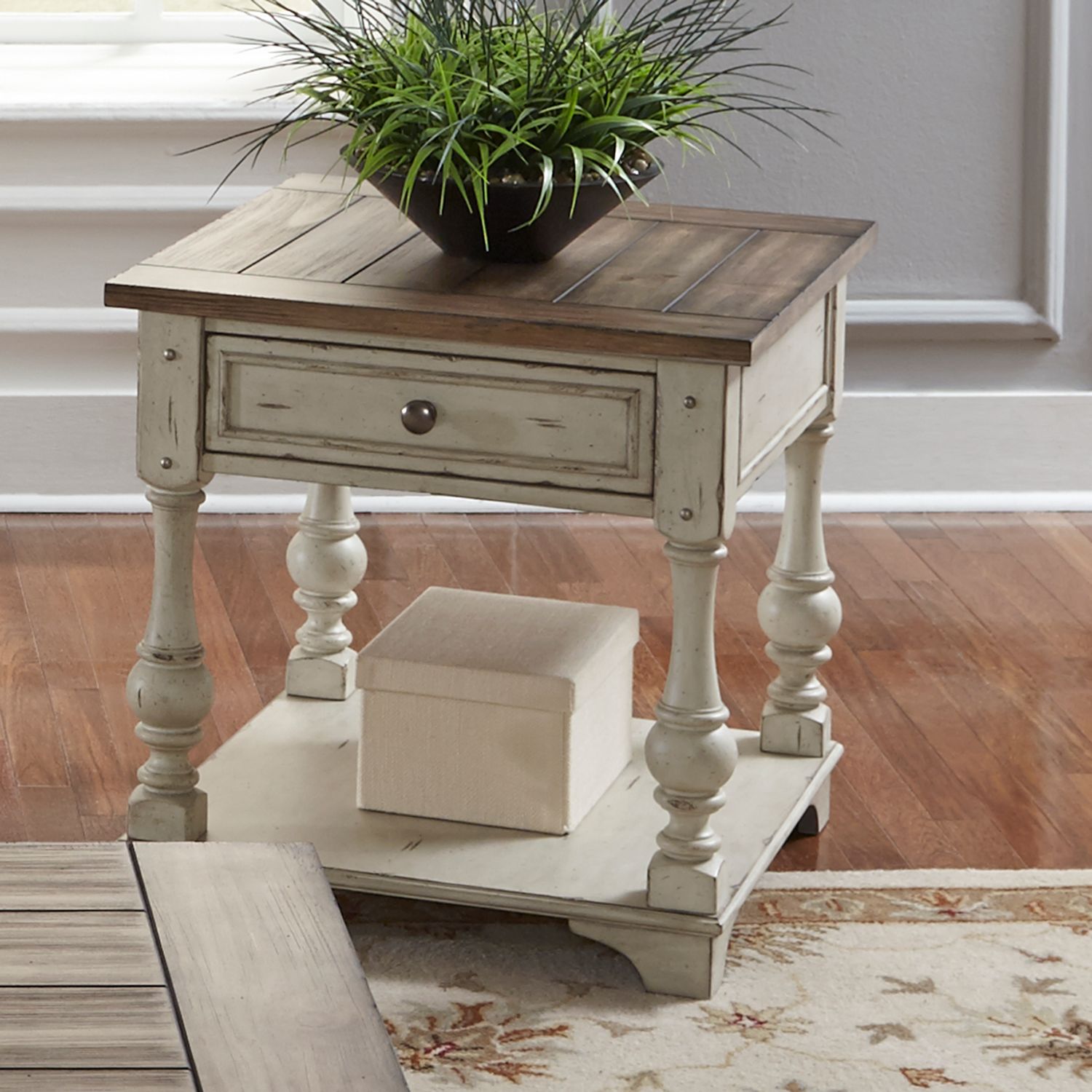 Morgan Creek Square Cocktail Table Set | Antique White | Liberty