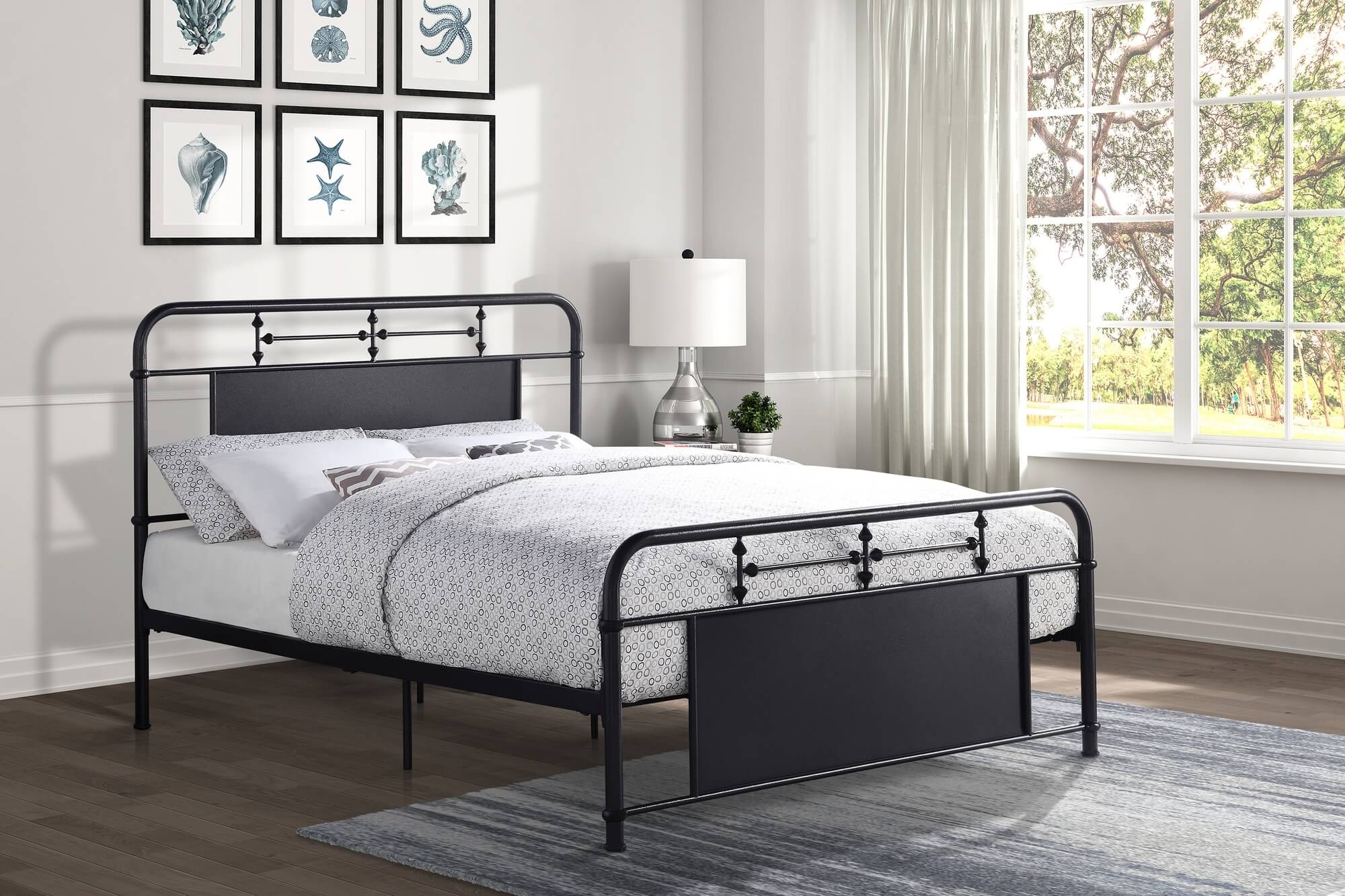 Blanchard Metal Platform Bed, Queen Size