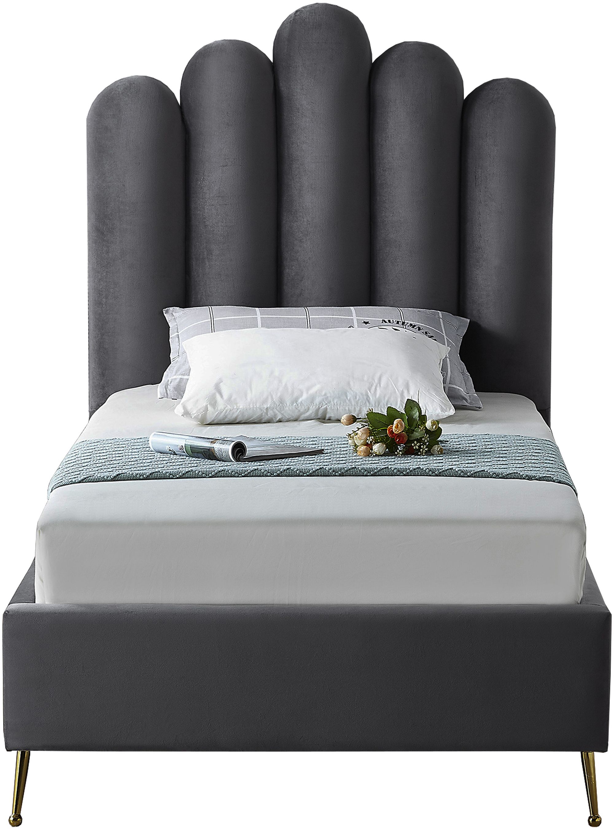 Lily Velvet Twin Size Bed